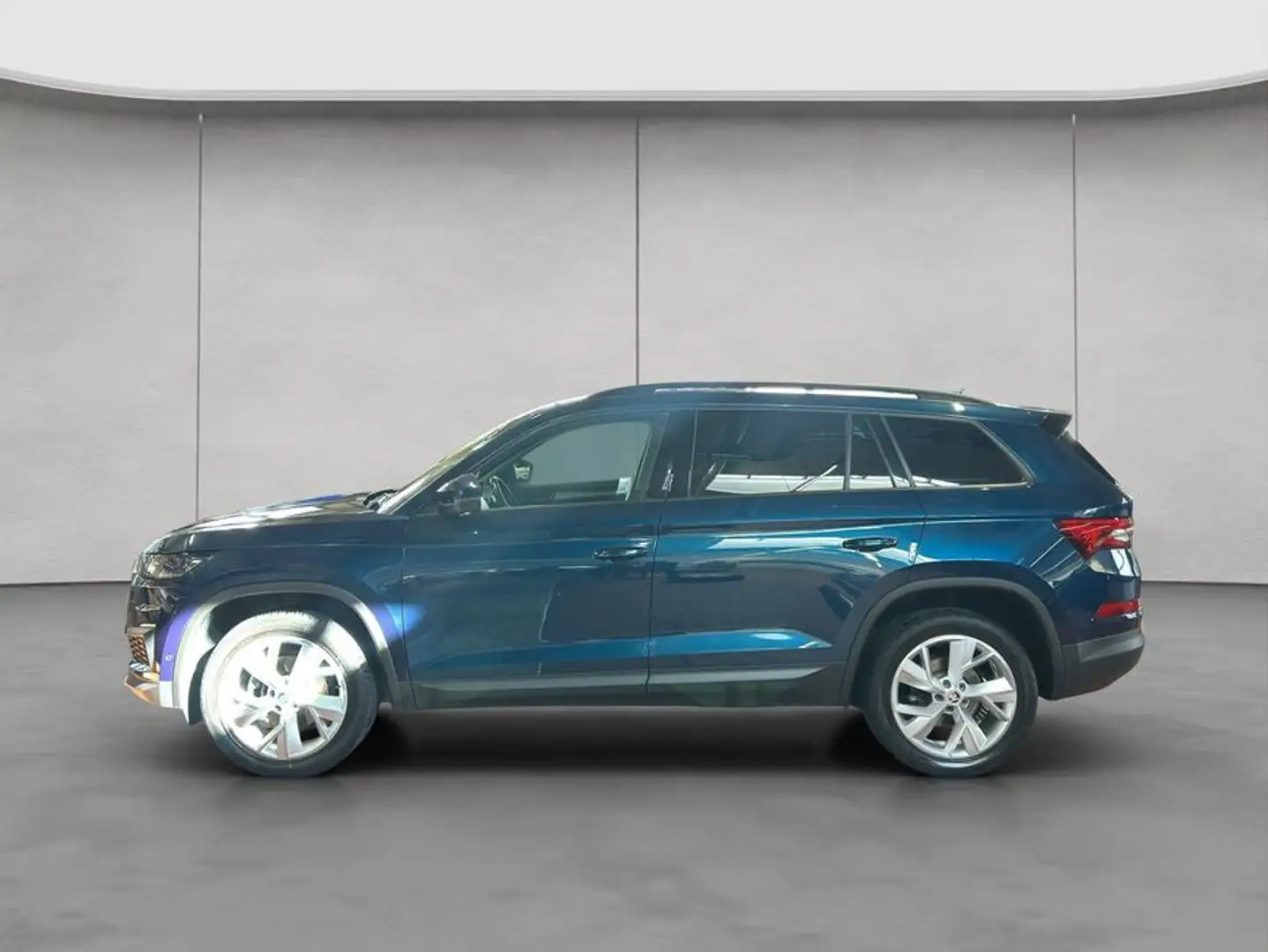 Skoda Kodiaq 2.0 TDI 4x4 DSG Tour Blau - 2