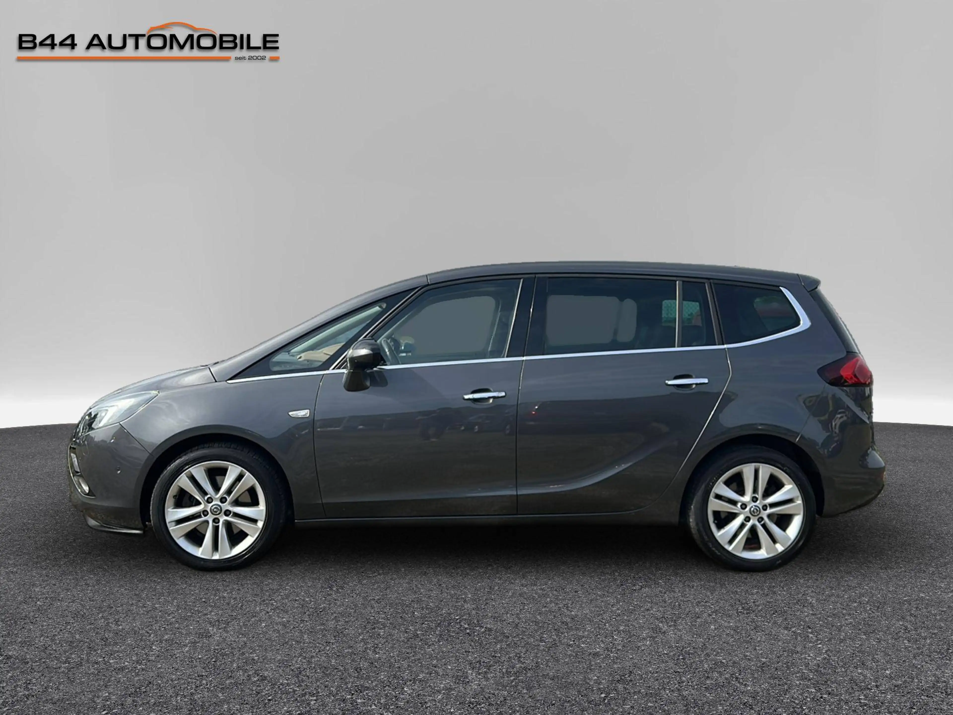 Opel Zafira Tourer Innovation — photo 3