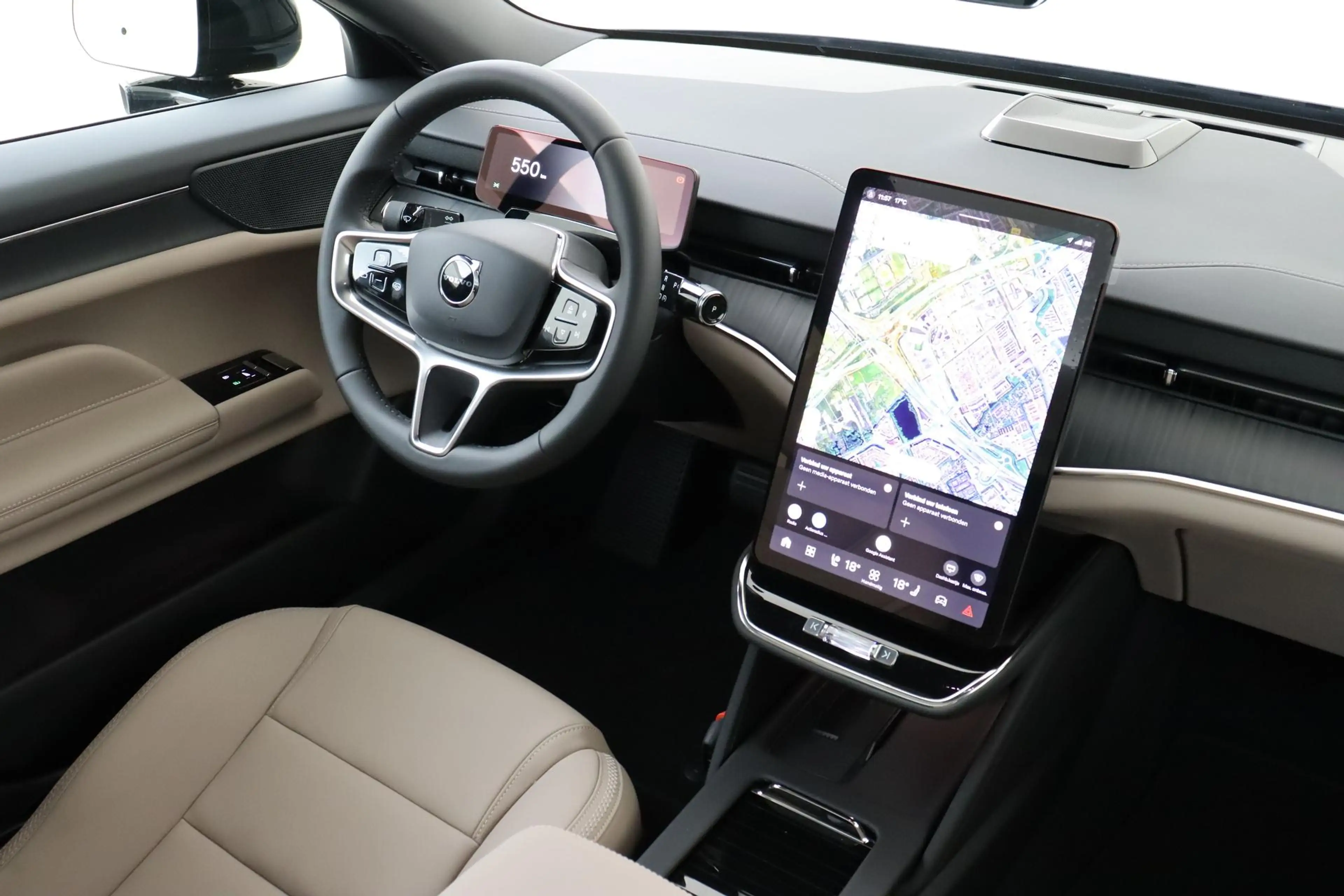 Volvo ES90 SINGLE MOTOR EXTENDED RANGE CORE 92 kWh -PANO.DAK| — photo 6