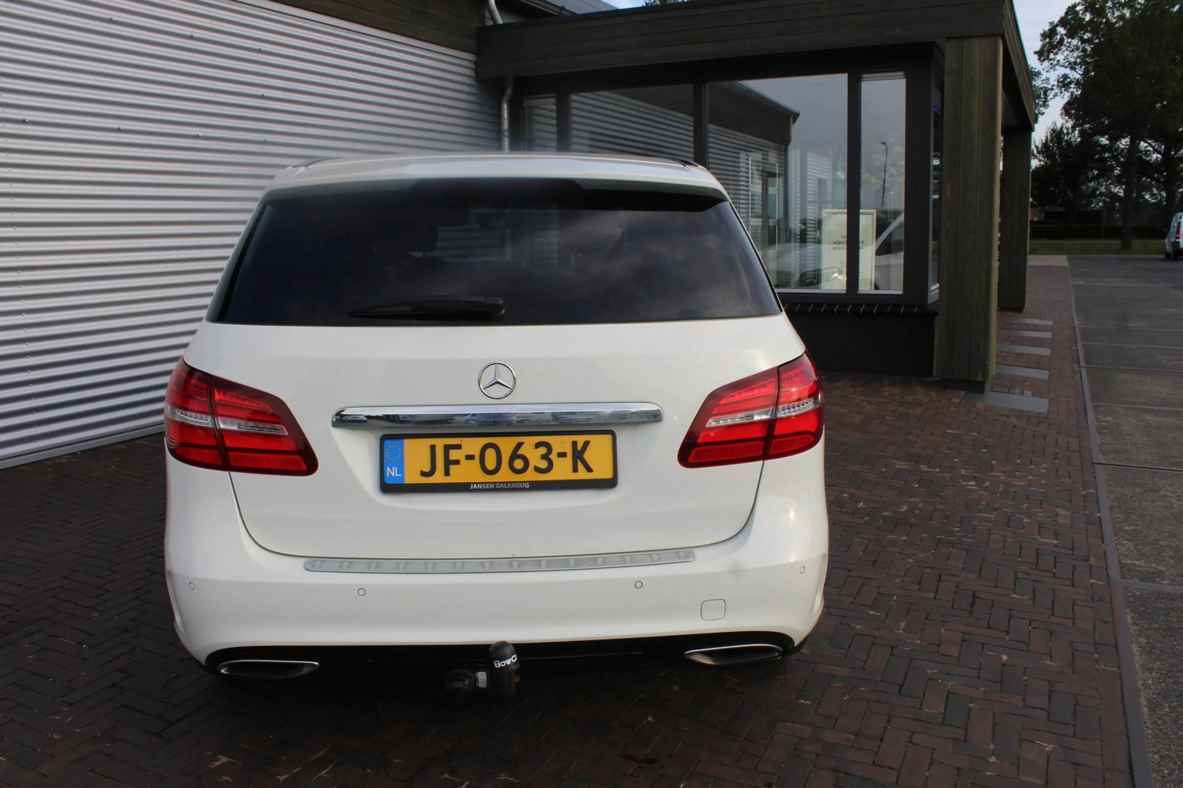 Mercedes-Benz B 180 AMG Night Edition Plus PANORAMADAK — photo 10