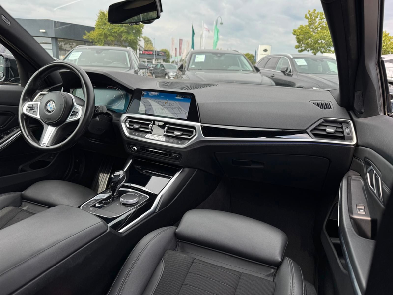 BMW 330 D Touring"Sport-Line"KEYLESS*AHK*AMBIENTE*DAB — photo 11