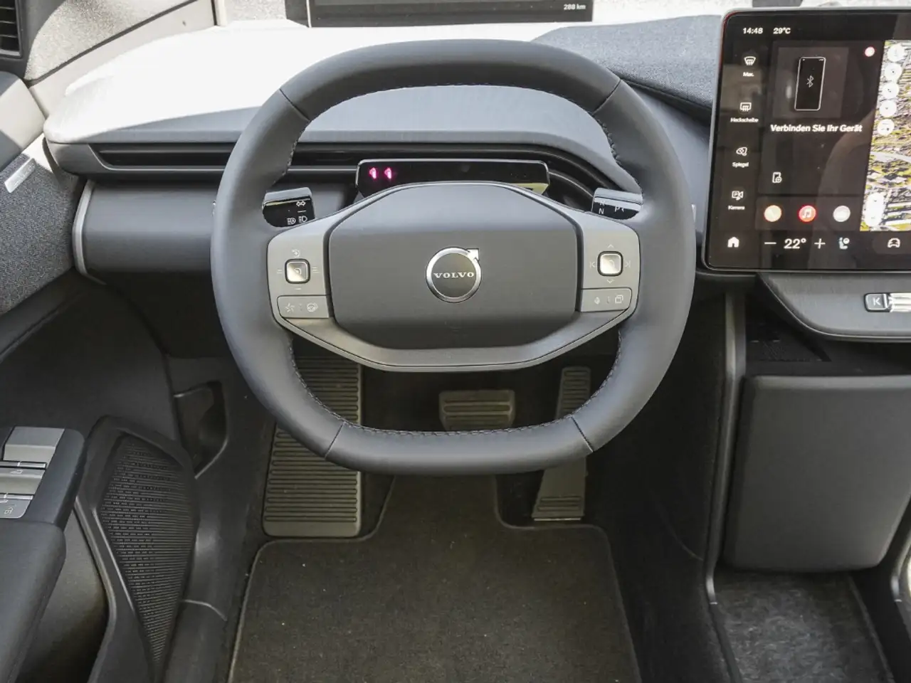Volvo Others 2026 — фото 11