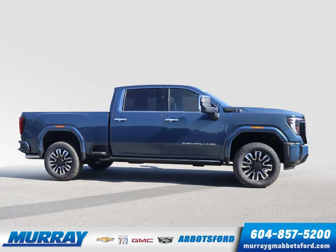 GMC Sierra 3500HD снимка GMC Sierra 3500HD