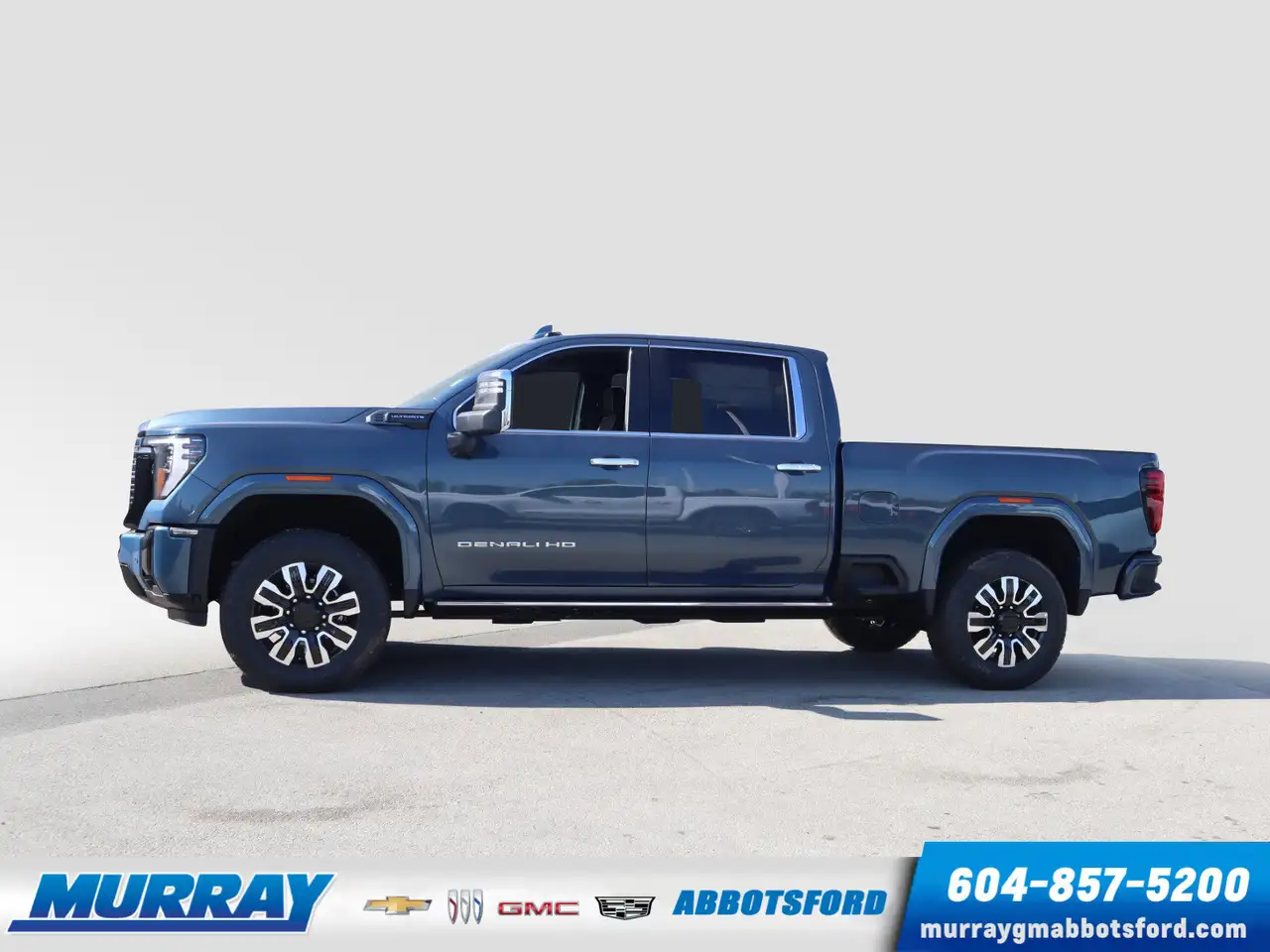 GMC Sierra 3500HD снимка GMC Sierra 3500HD