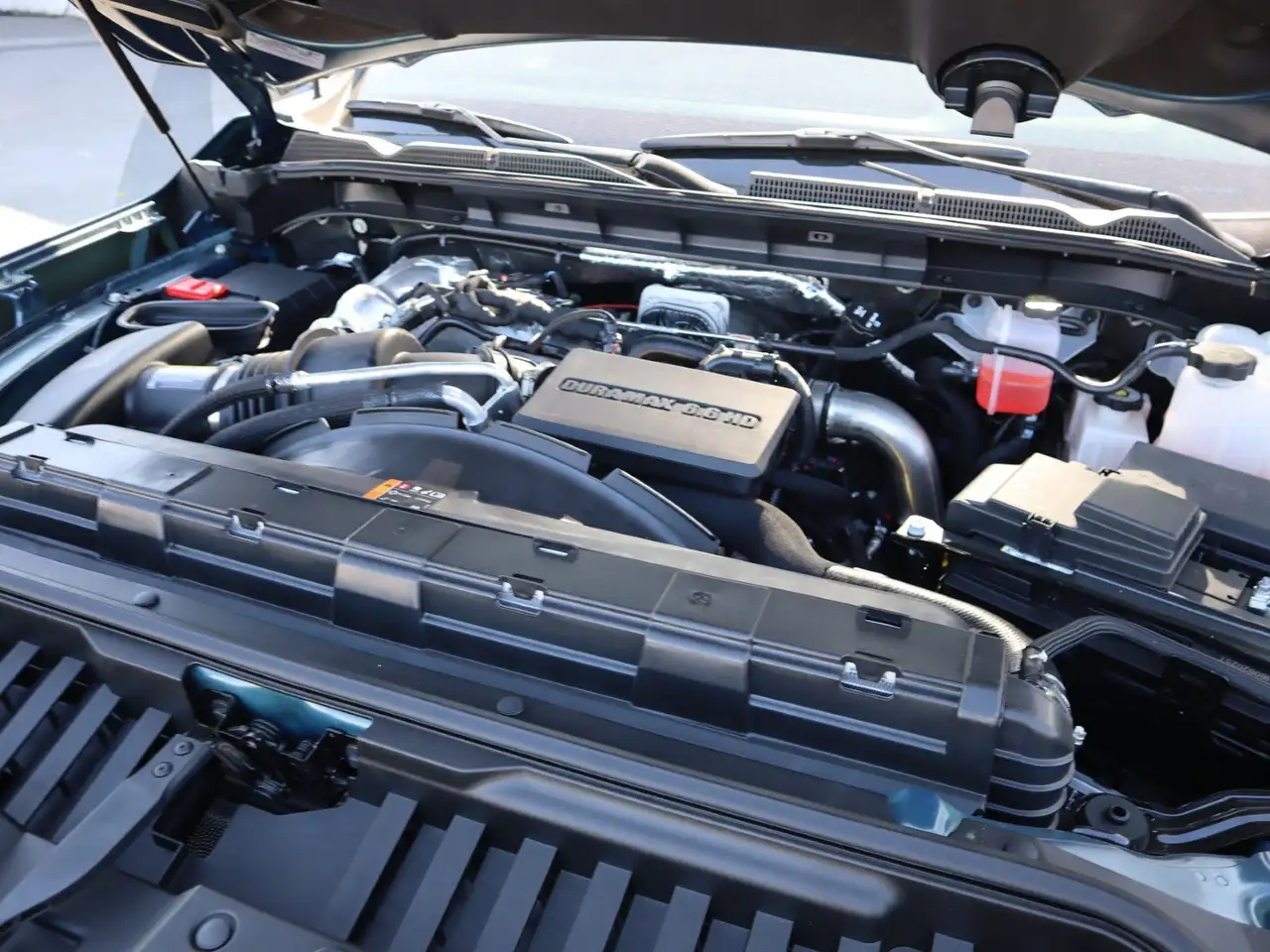 GMC Sierra 3500HD снимка GMC Sierra 3500HD