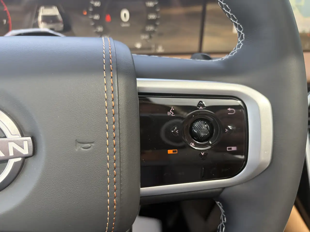 Nissan Armada снимка Nissan Armada