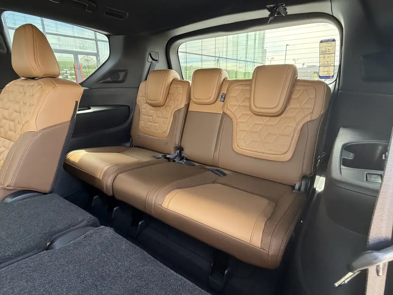 Nissan Armada снимка Nissan Armada
