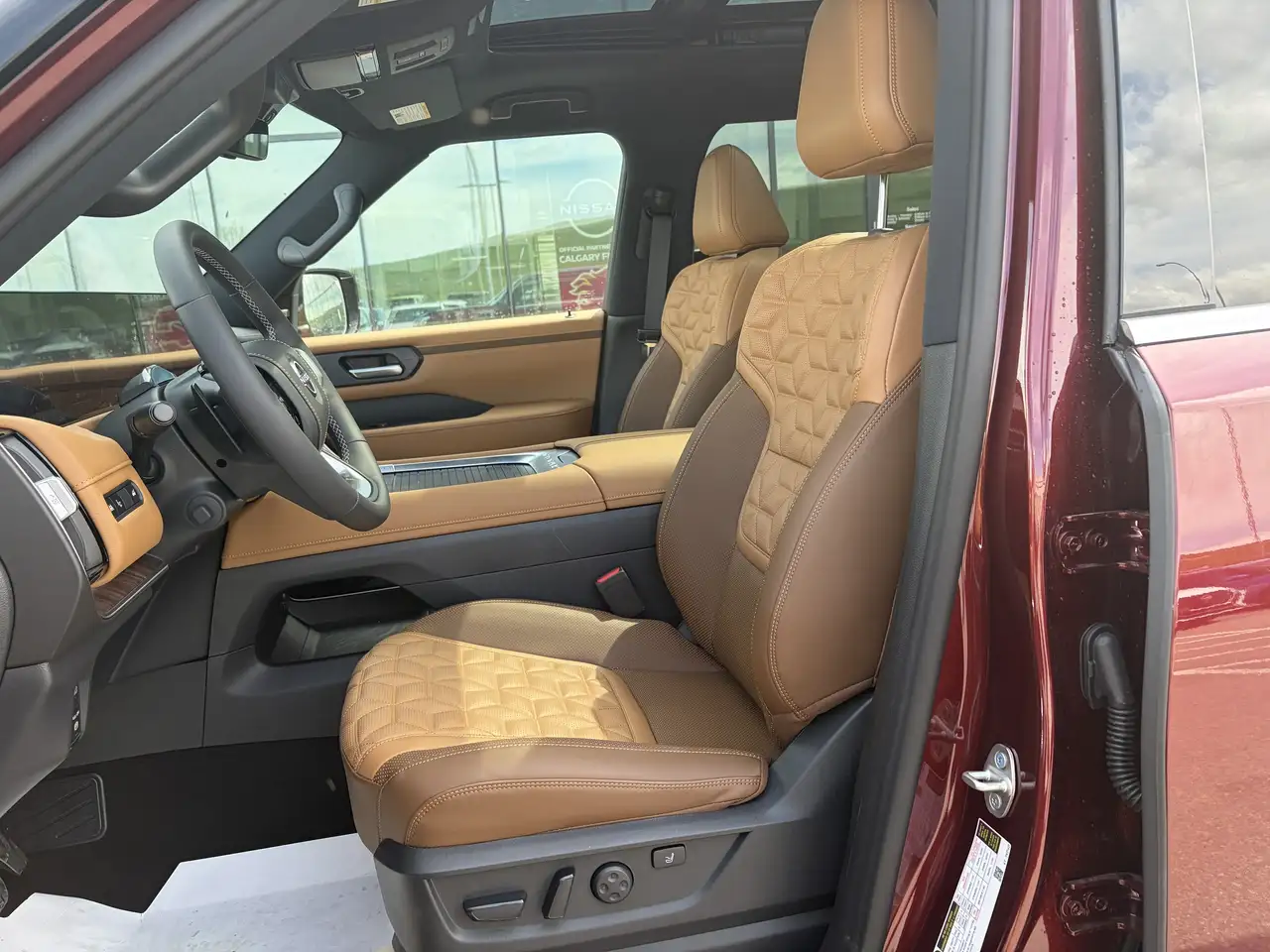 Nissan Armada снимка Nissan Armada