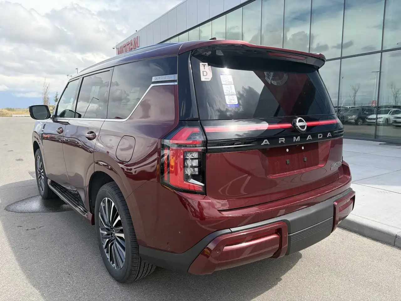 Nissan Armada снимка Nissan Armada