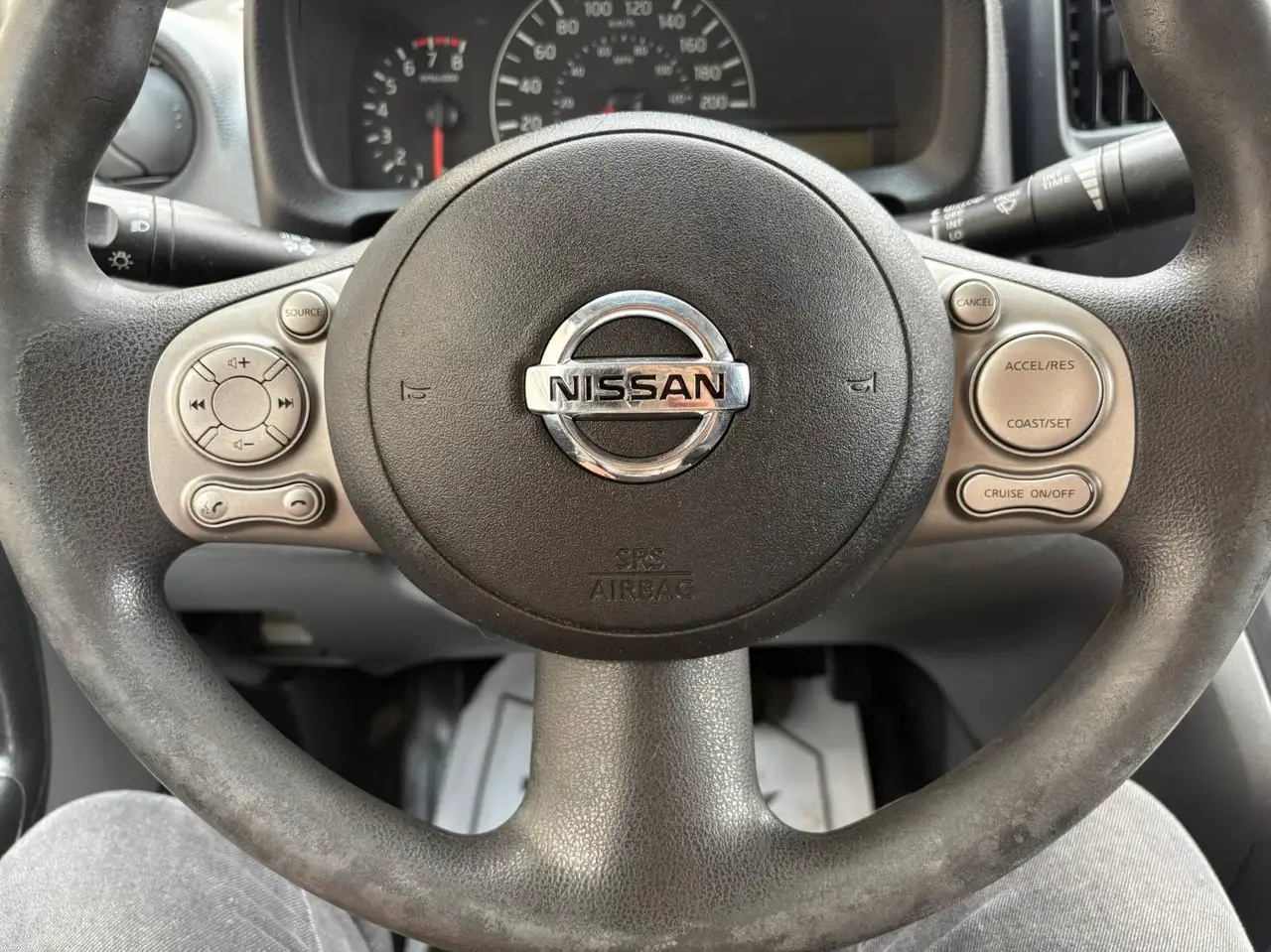 Nissan NV200 снимка Nissan NV200