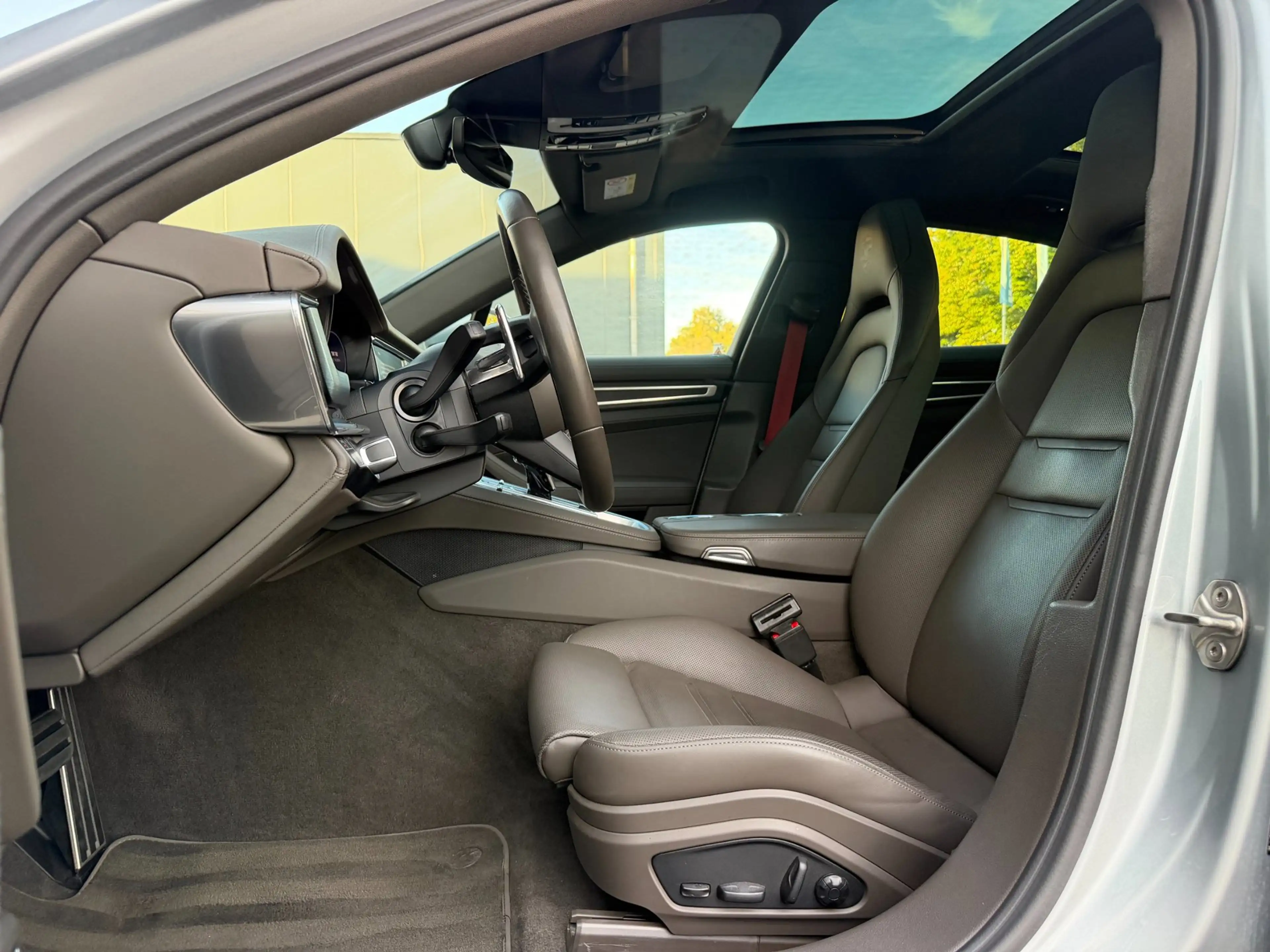 Porsche Panamera 4 E-Hybrid Platinum Edition| 462 PK |Pano | BOSE | — photo 8