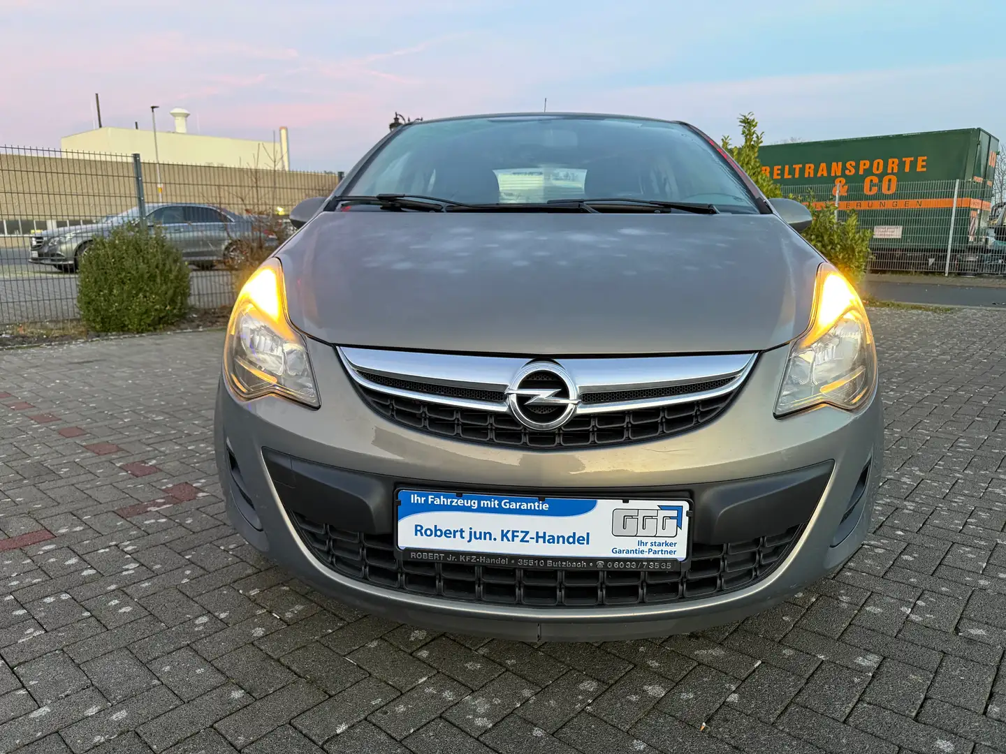 Opel Corsa 1.4 Active Klima 5 Türen Braun - 2