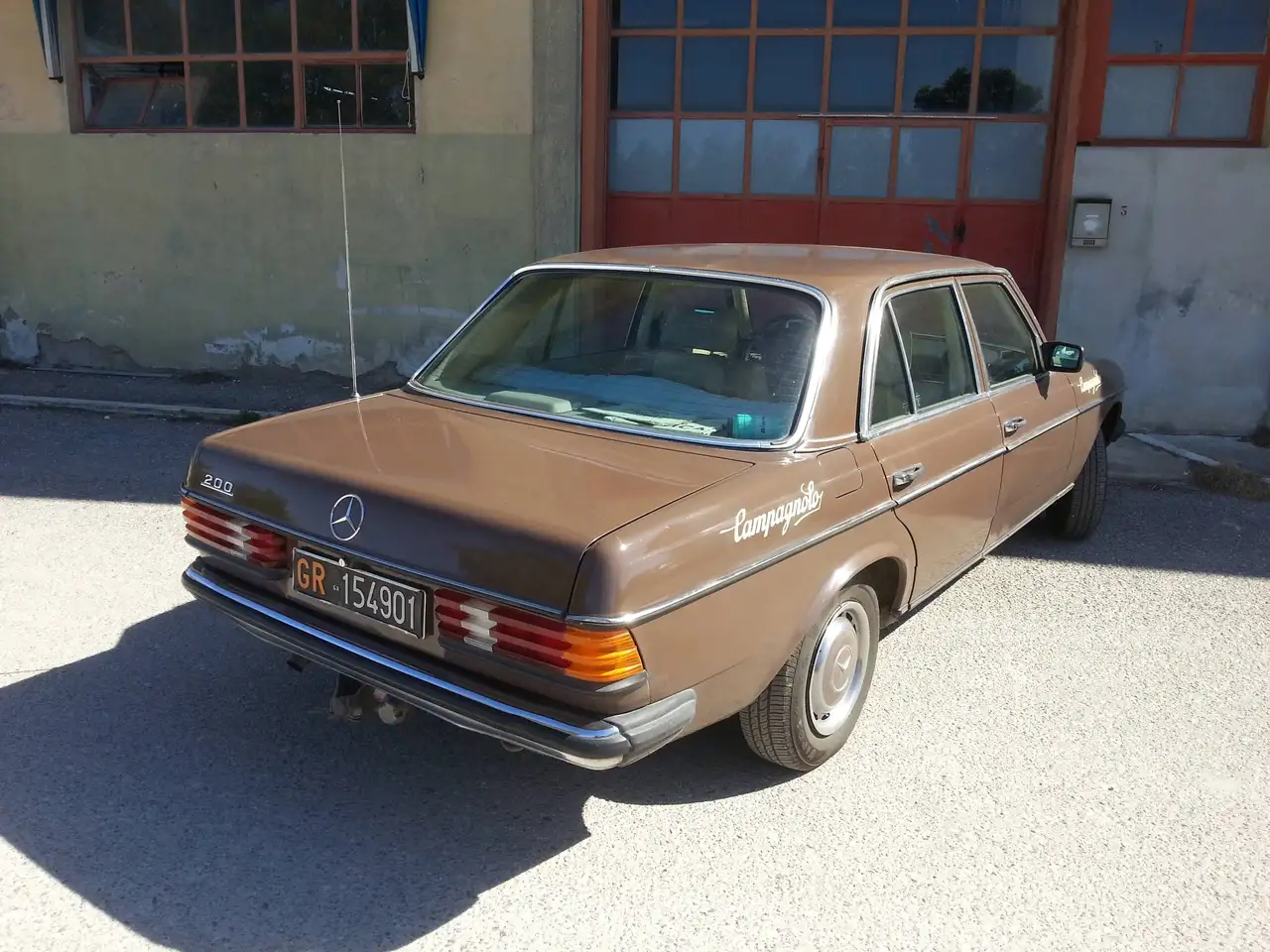 Mercedes-Benz 200 w123, foto 4