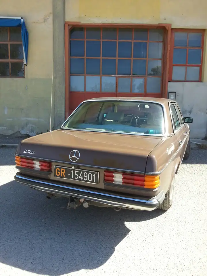 Mercedes-Benz 200 w123, foto 2