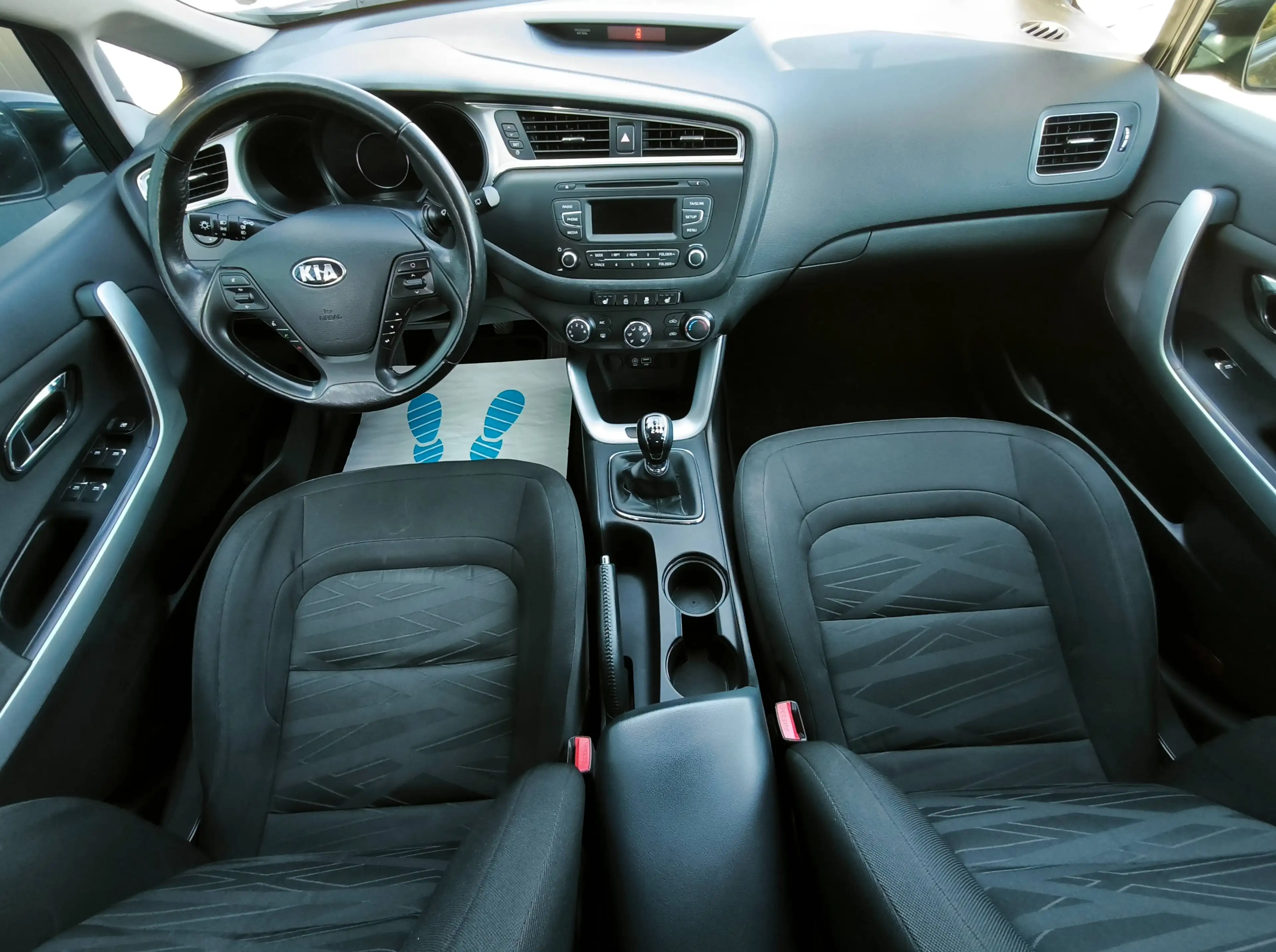 Kia Ceed / cee'd Edition 7 1Hand AHK 16" SHZ Lenkradhz PDC — photo 9