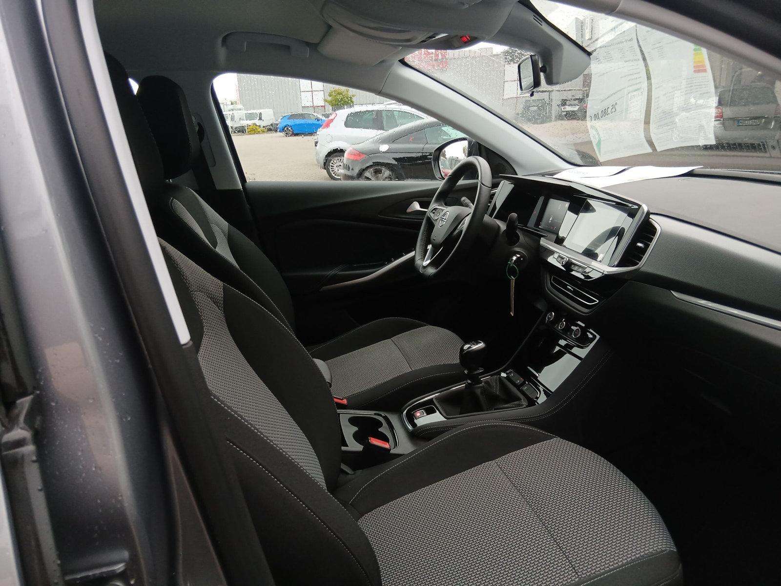 Opel Grandland