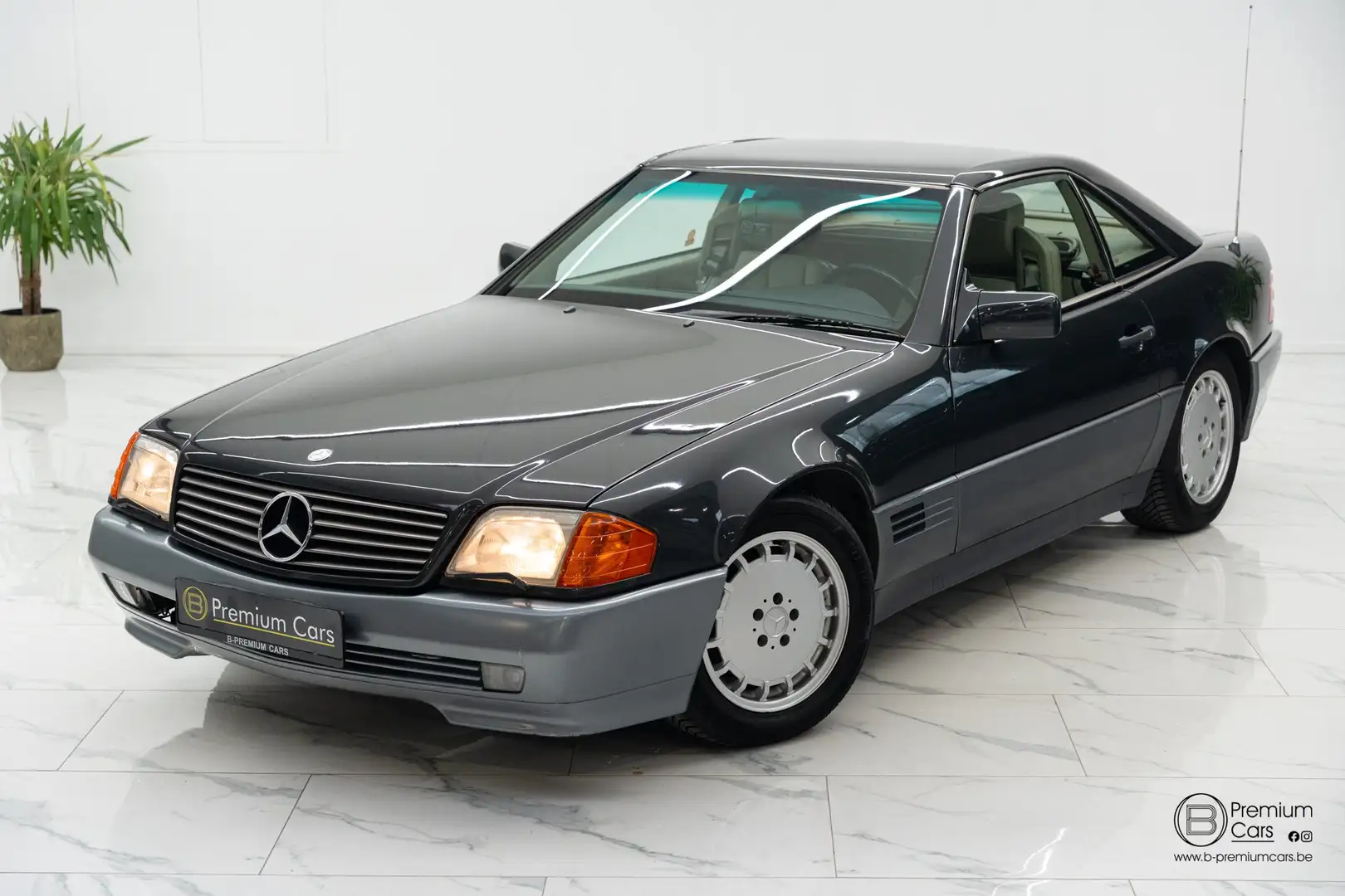 Mercedes-Benz SL 300 cabrio! Full options! Oldtimer! Uniek! Grijs - 2