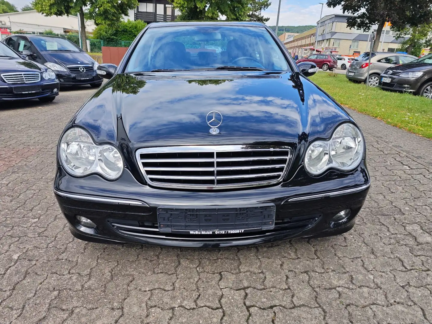 Mercedes-Benz C 180 K, AVANTGARDE, vieles neu, Navi, Bluetooth Zwart - 2