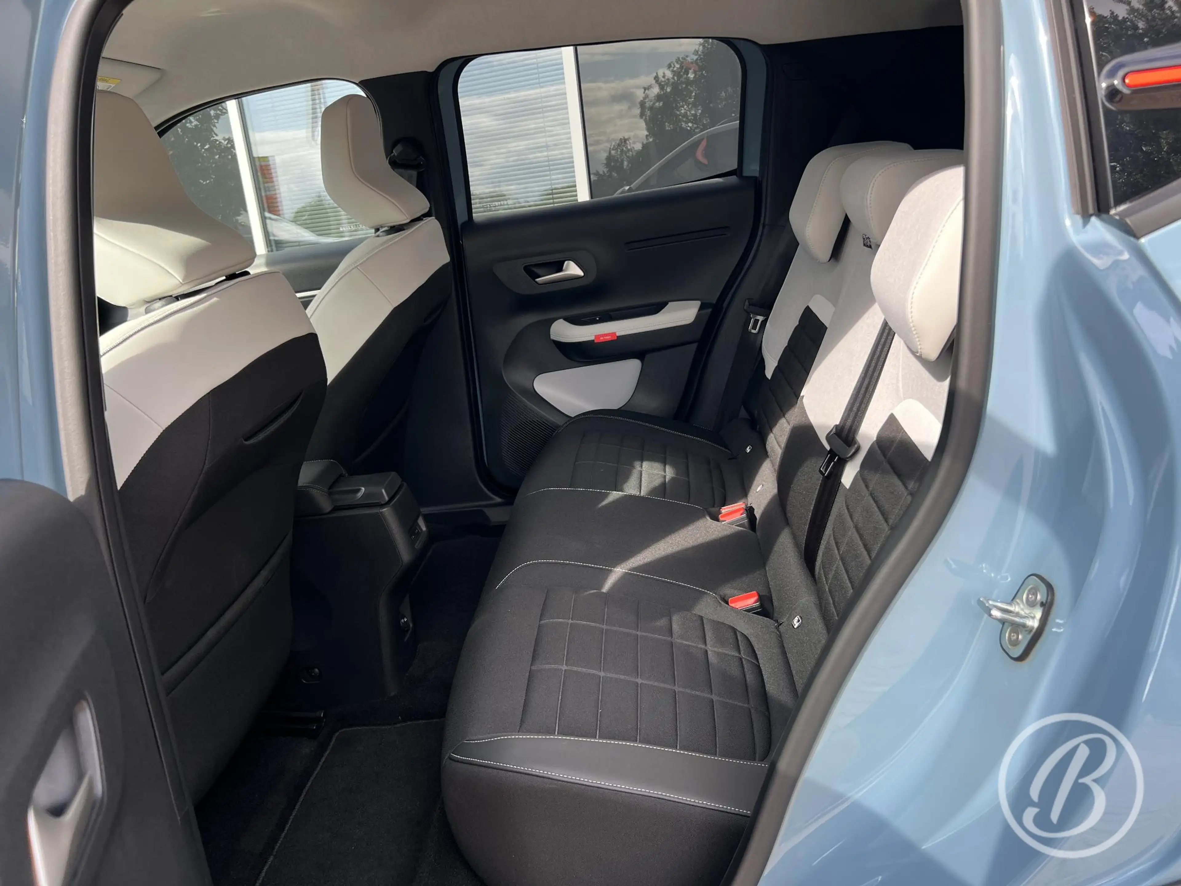 Citroen E-C3 Max 113pk 44 kWh Automaat camera — photo 11