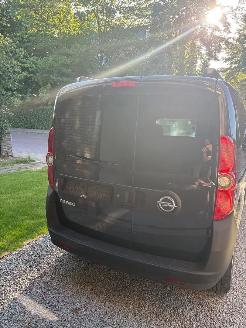 Opel Combo Combo 1.4 benzin 2017  GEKEURD Zwart - 1