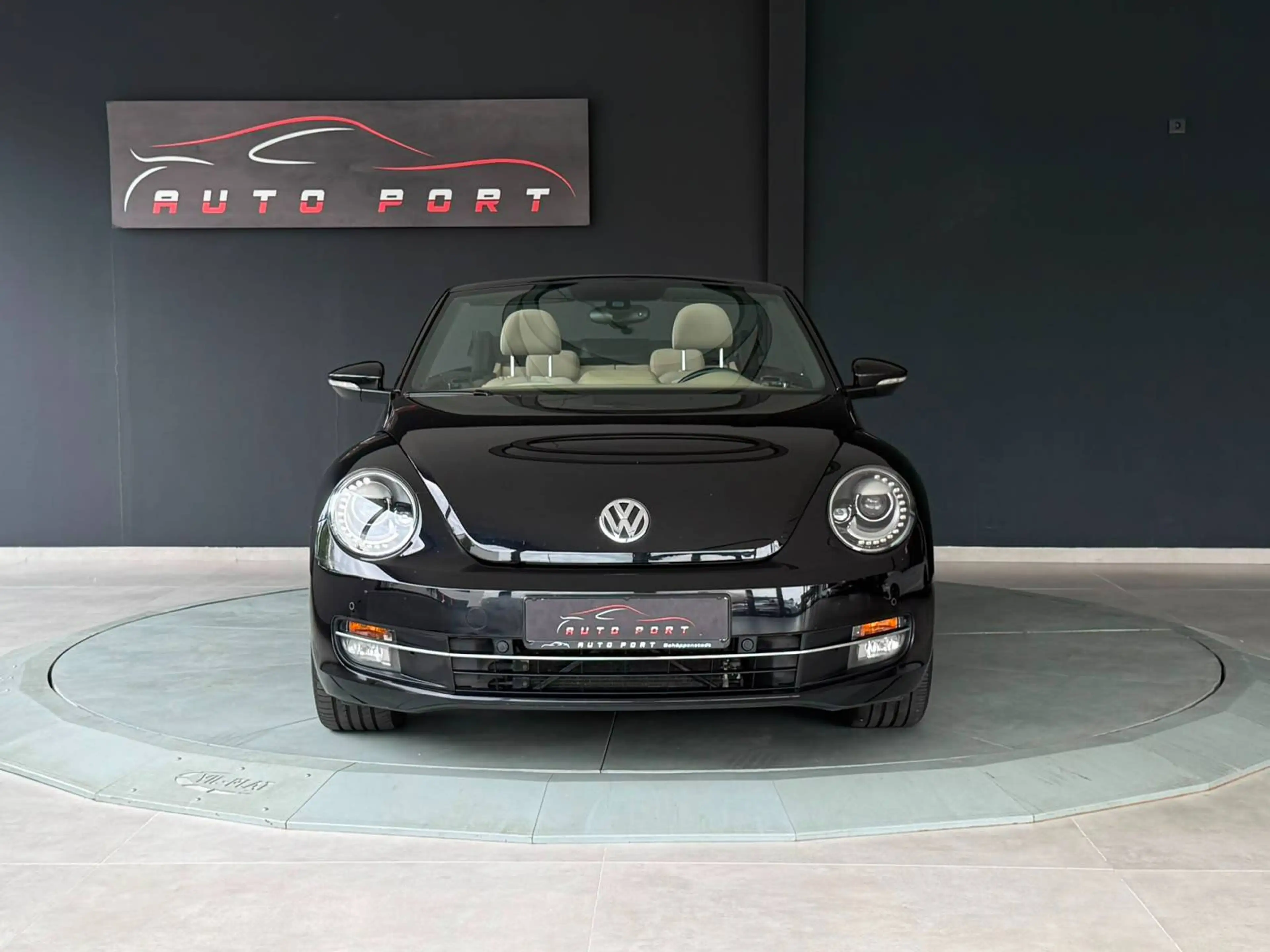 Volkswagen Beetle 1,6 TDI Design *BI-XENON*NAVI*TEMP*PDC* — photo 2