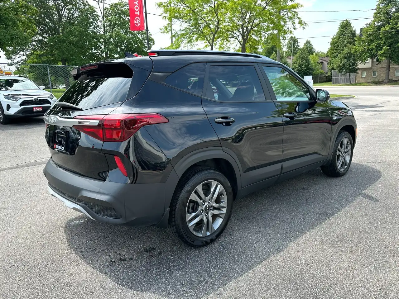 Kia Seltos photo Kia Seltos