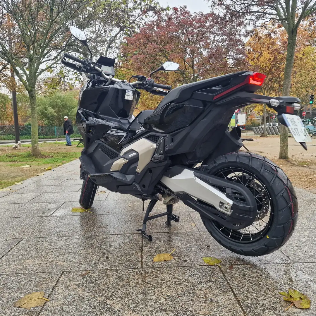 Honda X-ADV Noir - 2