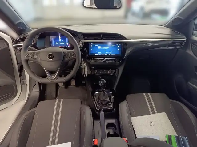 Opel Corsa view 10