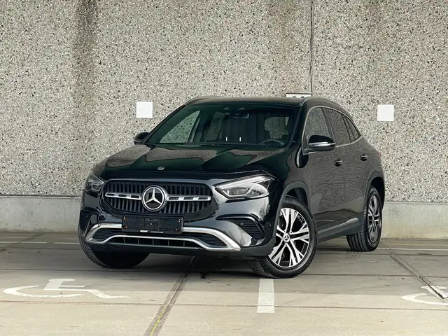 Mercedes-Benz GLA 250 GLA 250 e PHEV Luxury Line - Off road pack