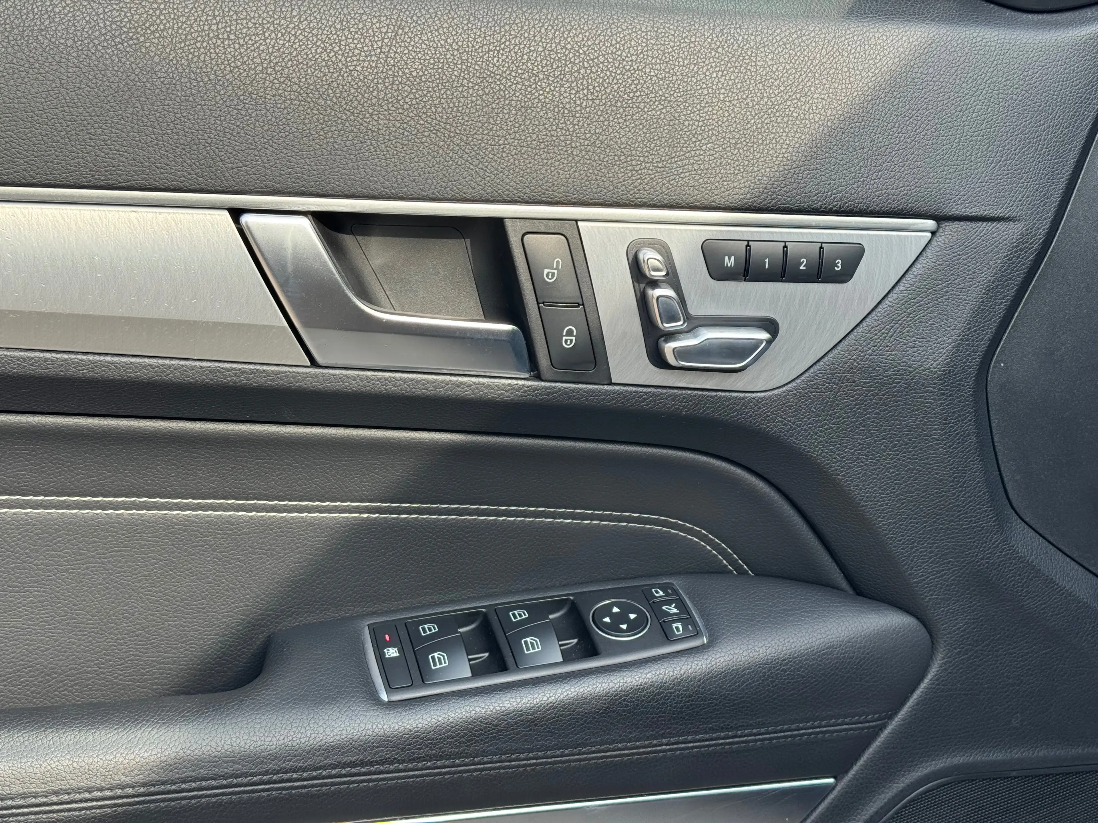 Mercedes-Benz E 350 BlueTEC Coupé AMG Pack | 252PK | Euro 6b | Garantie — photo 9