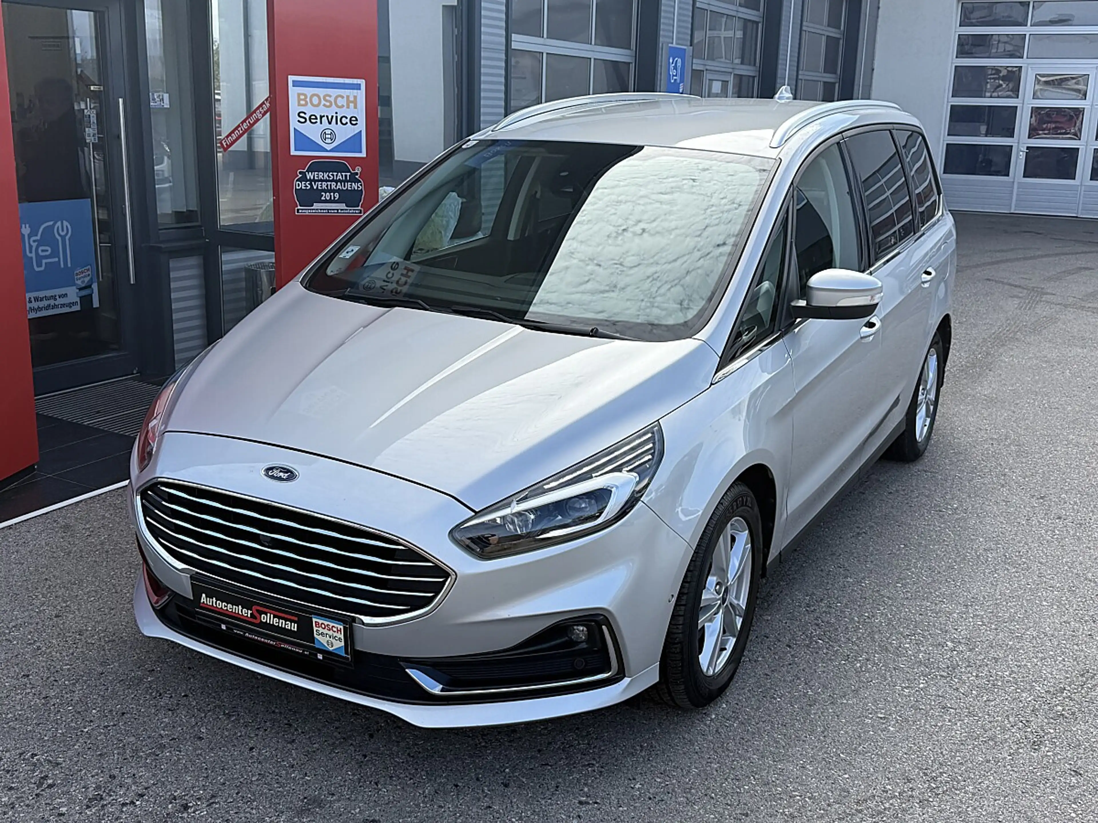Ford Galaxy 2.0 EcoBlue Titanium Start/Stopp (EURO 6d) — photo 2