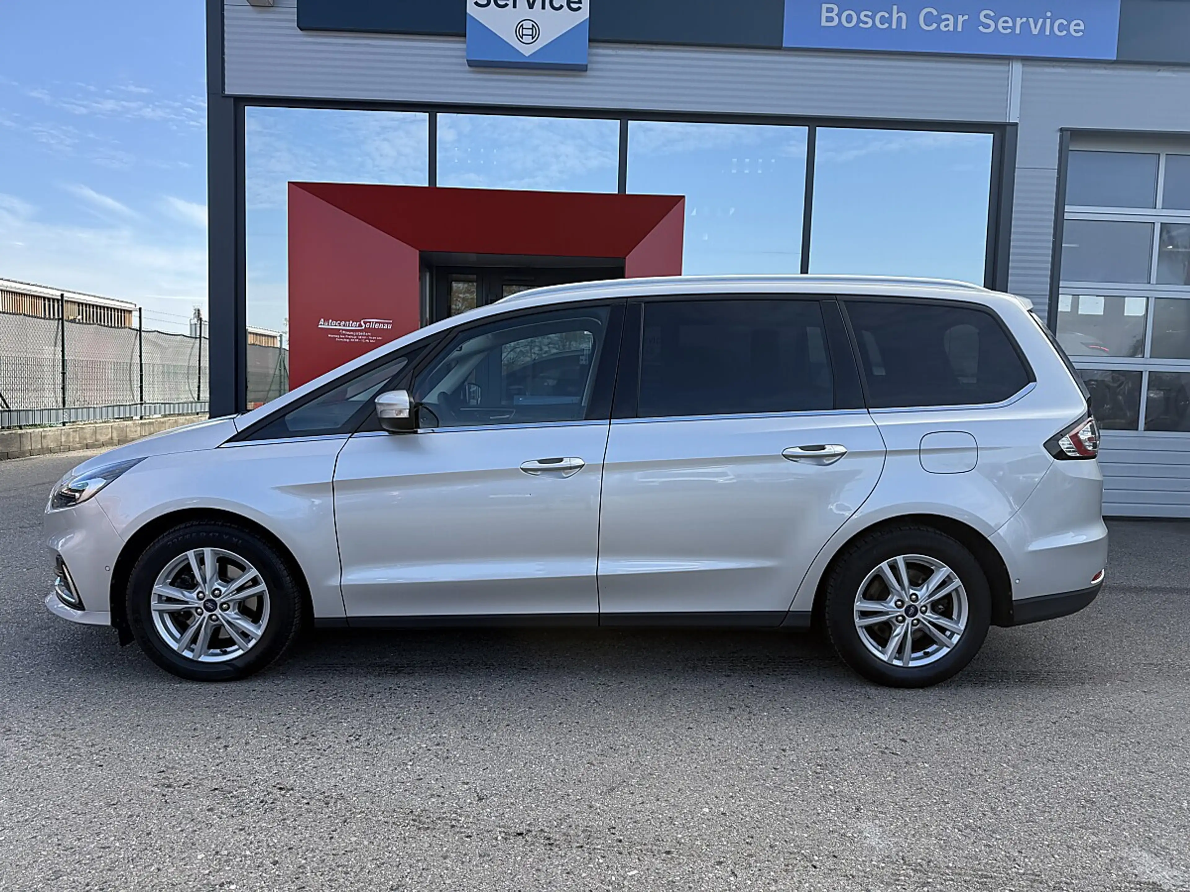 Ford Galaxy 2.0 EcoBlue Titanium Start/Stopp (EURO 6d) — photo 6