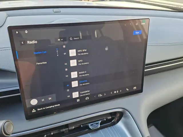 Geely E5 view 9