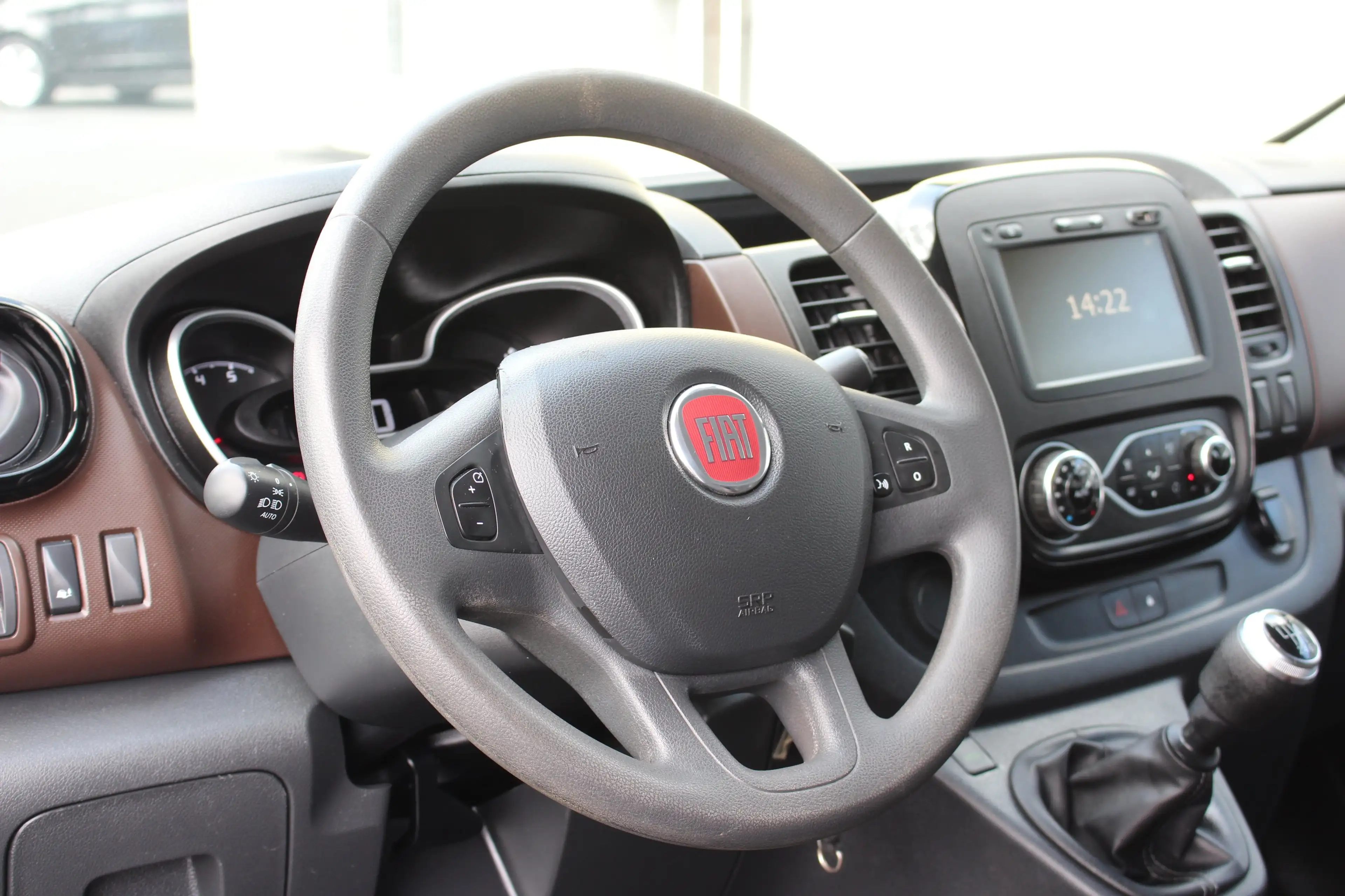 Fiat Talento SX 2.0 L2H1 120 DoKa 6Sitz *Klima*AHK — photo 14