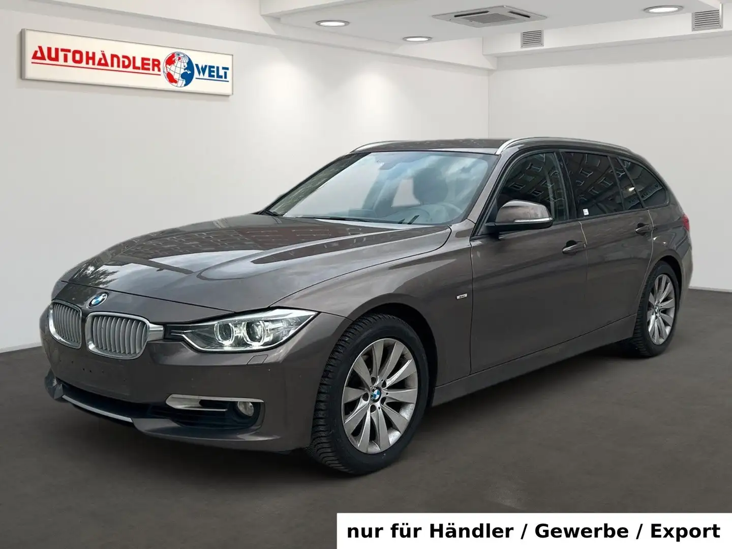 BMW 320 320i Kombi Automatik AAC Xenon Navi SHZ PDC Brun - 1