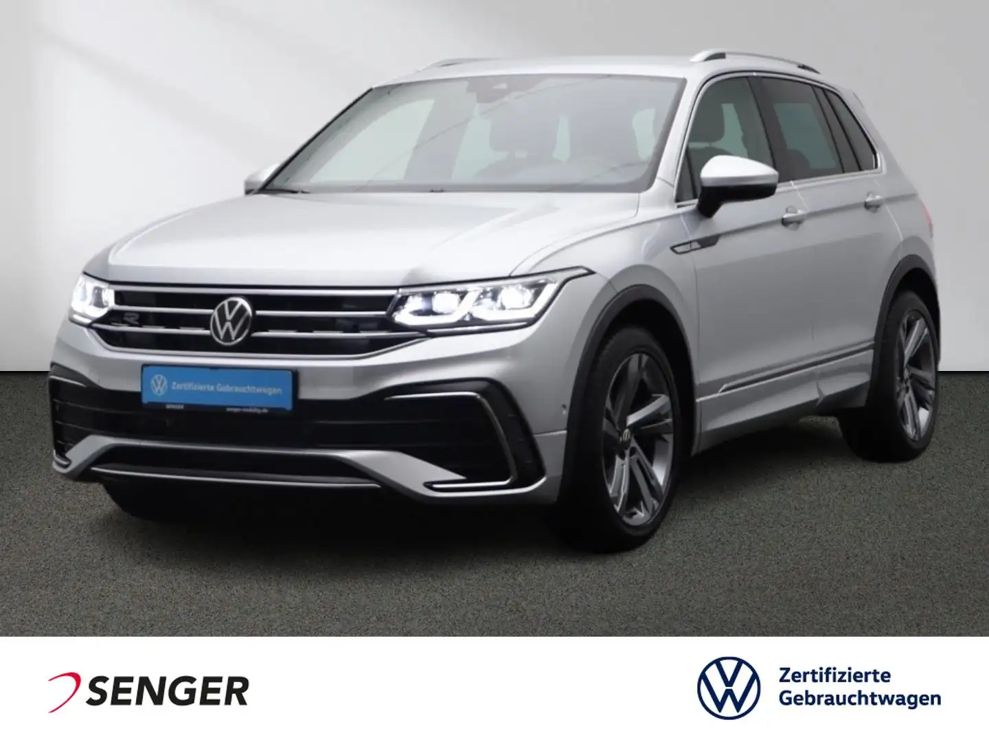 Volkswagen Tiguan R-Line 2.0 TDI CarPlay Matrix DigiCockpit Zilver - 1