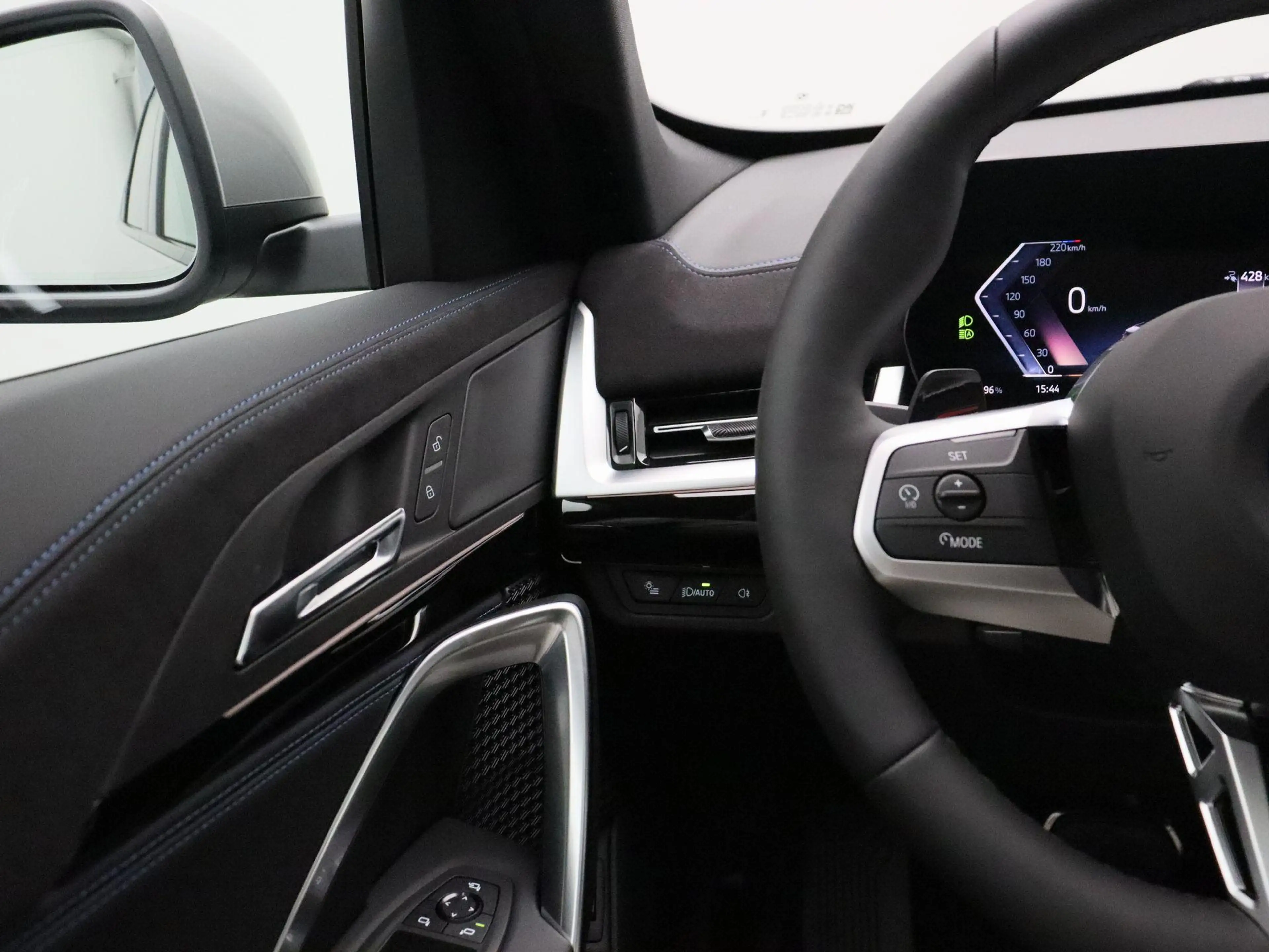 BMW iX1 eDrive20 M Sportpakket | Premium Pack | Travel Pac — photo 14