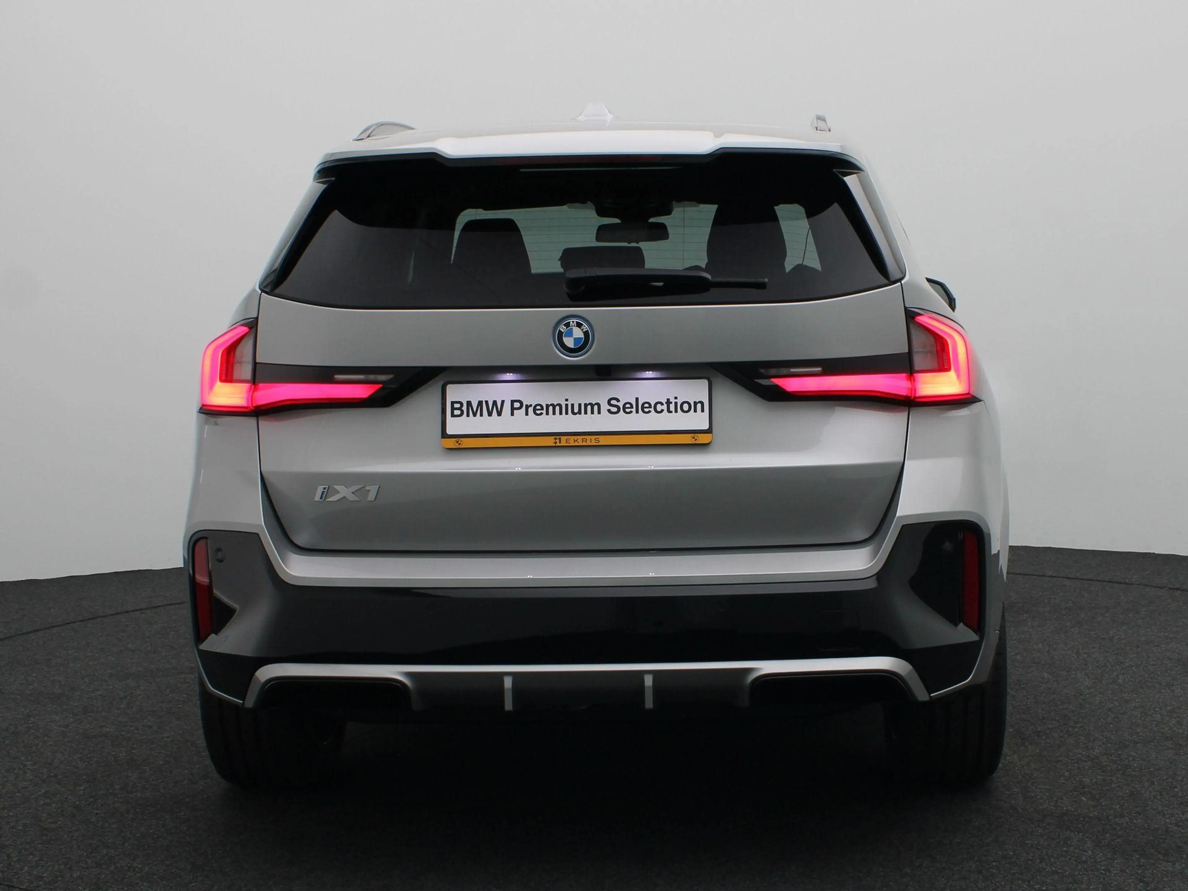 BMW iX1 eDrive20 M Sportpakket | Premium Pack | Travel Pac — photo 5