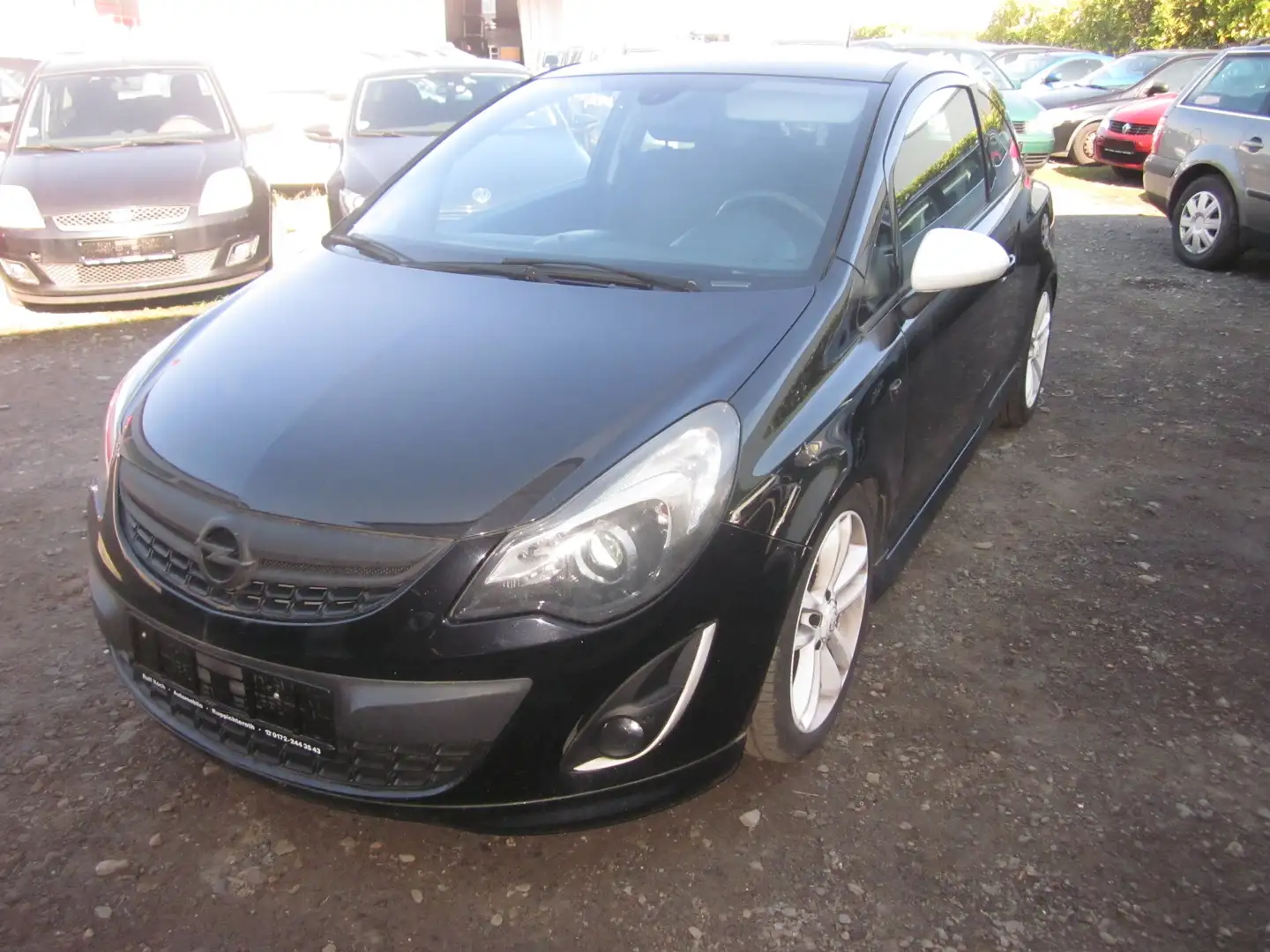 Opel Corsa 1.6 OPC-LINE Schwarz - 1