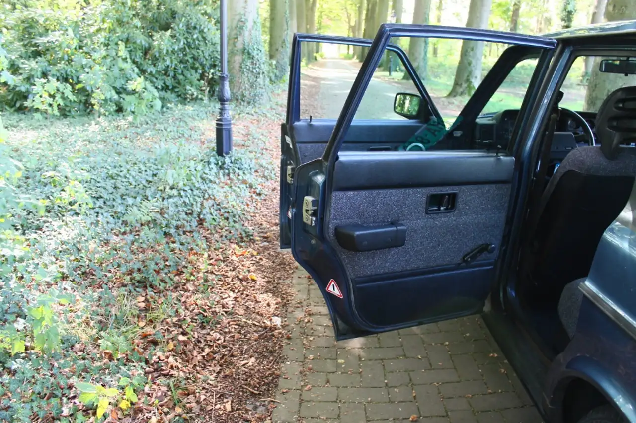 Volvo 240 2.0i Polar Prima onderhouden, 7-Persoons, foto 5