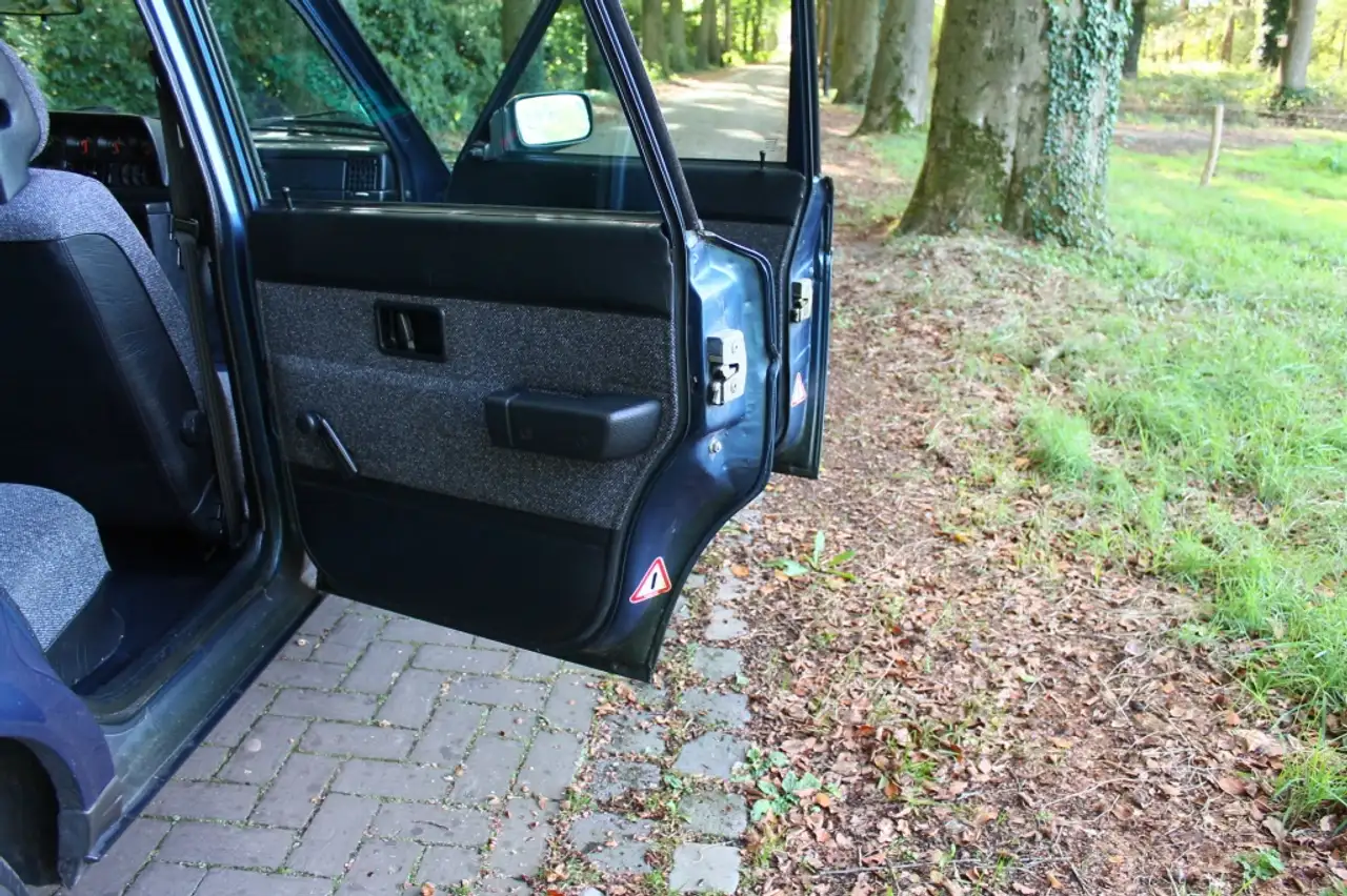 Volvo 240 2.0i Polar Prima onderhouden, 7-Persoons, foto 7