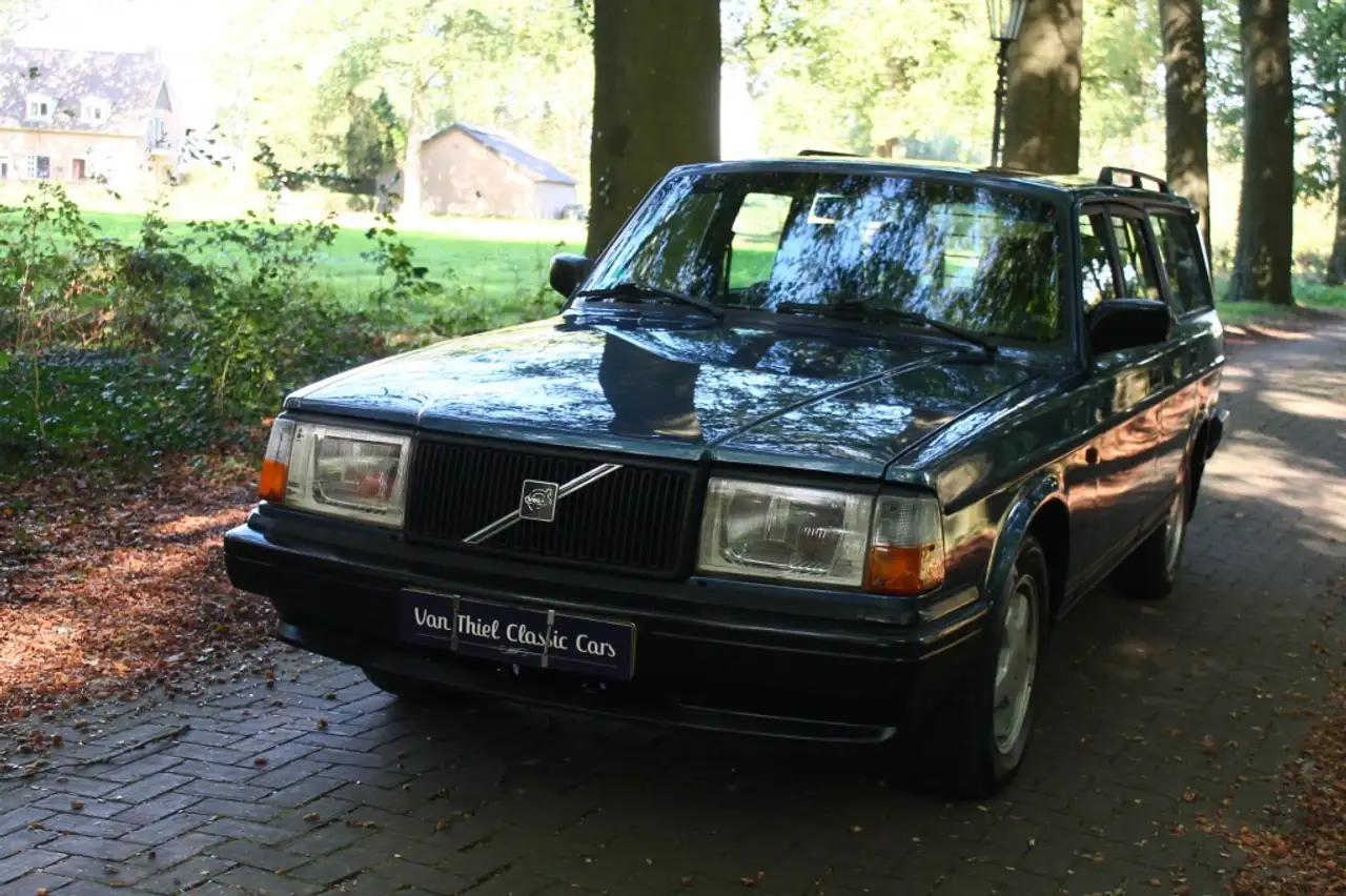 Volvo 240 2.0i Polar Prima onderhouden, 7-Persoons, foto 3