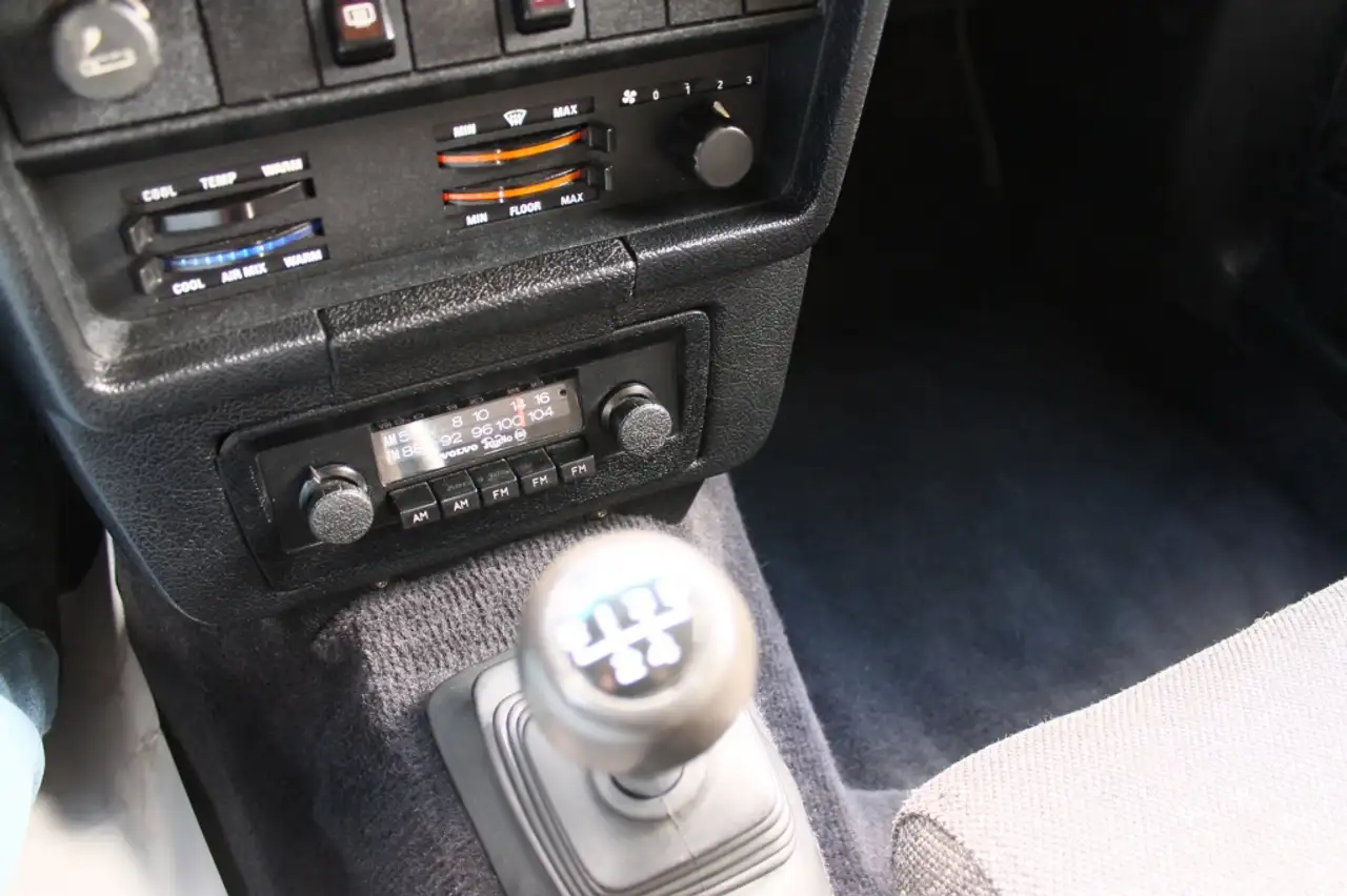 Volvo 240 2.0i Polar Prima onderhouden, 7-Persoons, foto 8