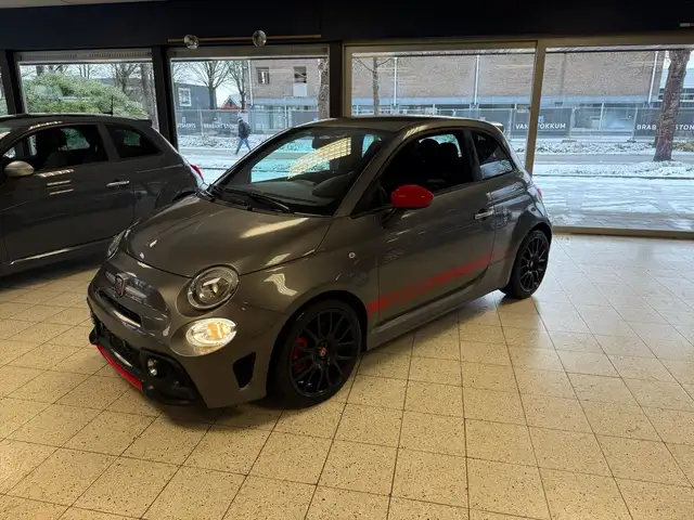 Abarth 595 Pista 160pk | Sabelt | Monza