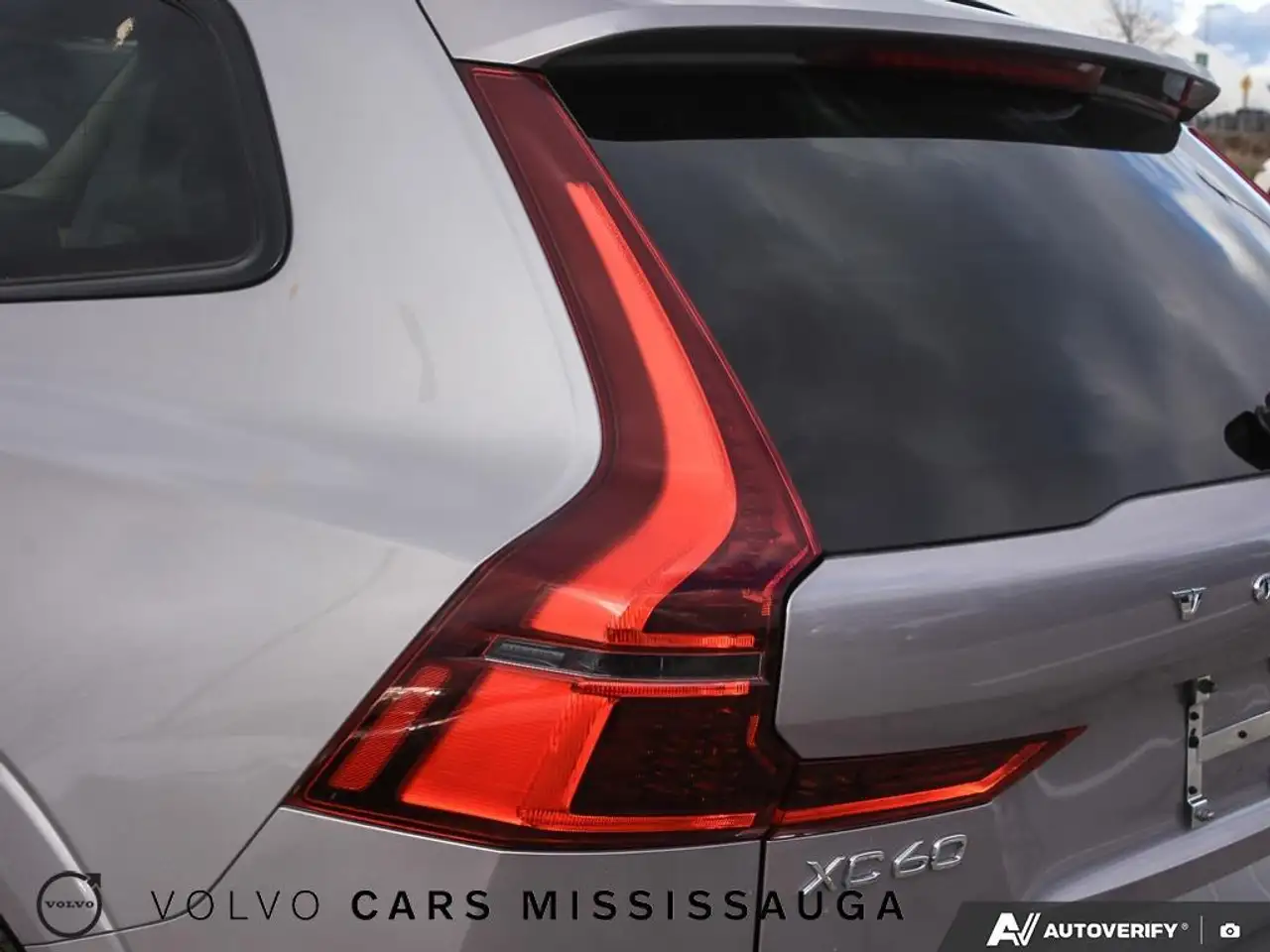 Volvo XC60 снимка Volvo XC60