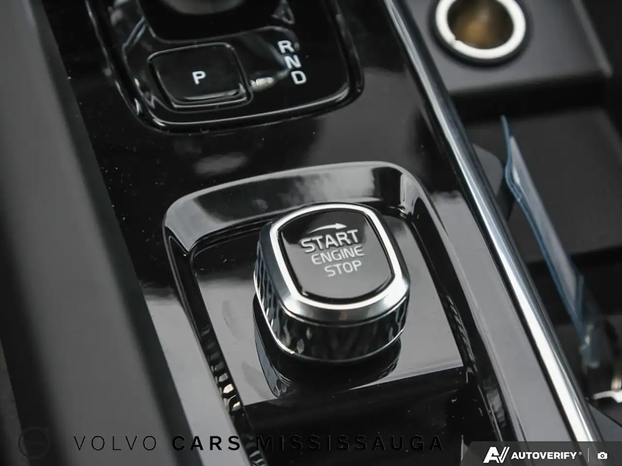 Volvo XC60 снимка Volvo XC60