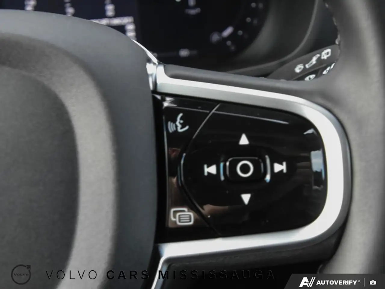 Volvo XC60 снимка Volvo XC60