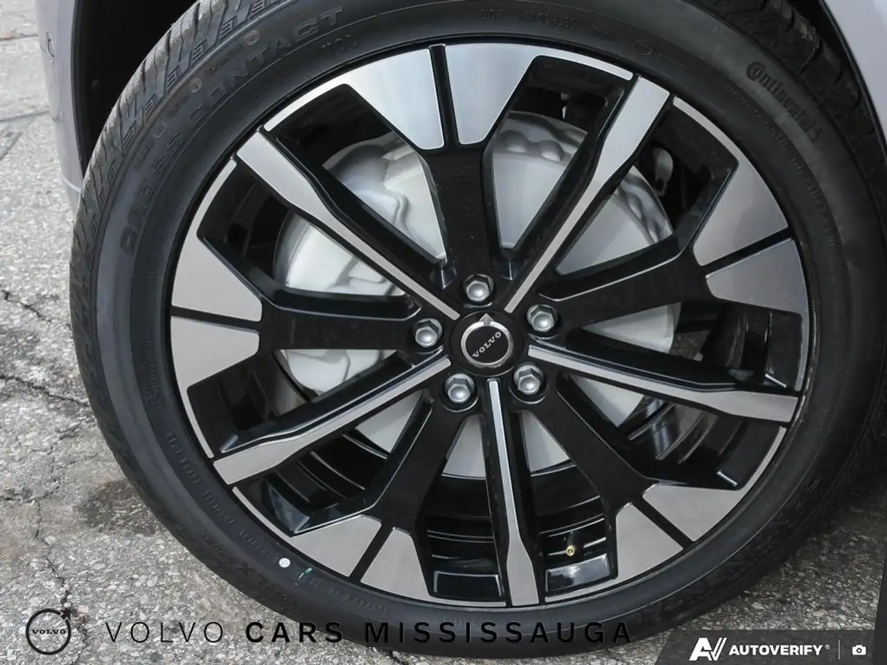 Volvo XC60 снимка Volvo XC60