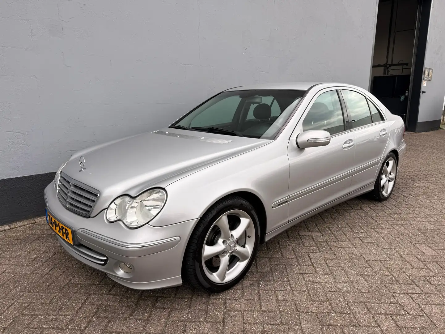 Mercedes-Benz C 230 K. Elegance - Lederen Interieur Grau - 1