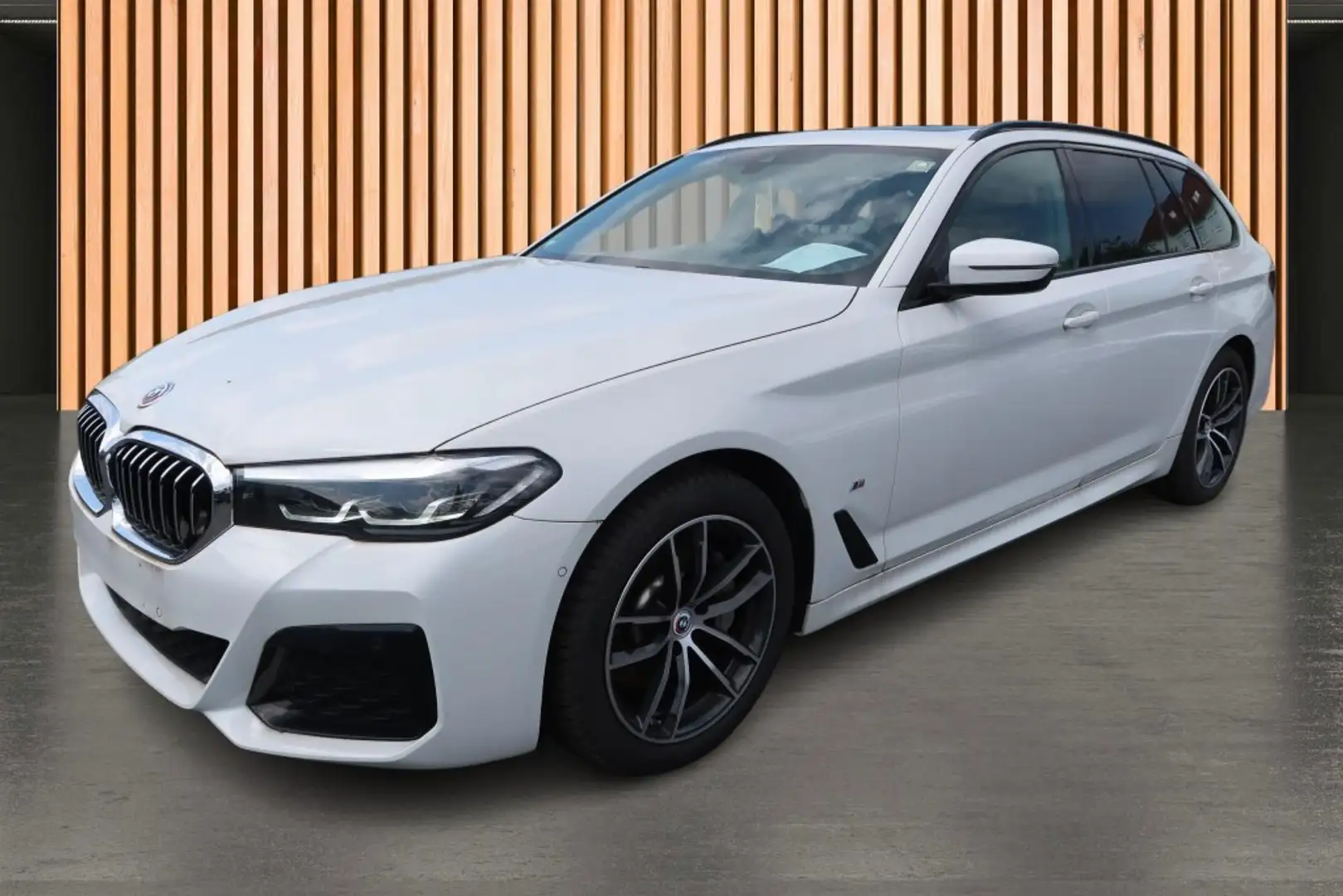 BMW 530 i Touring M Sport*UPE 74.810*HeadUp*Pano* Alb - 1